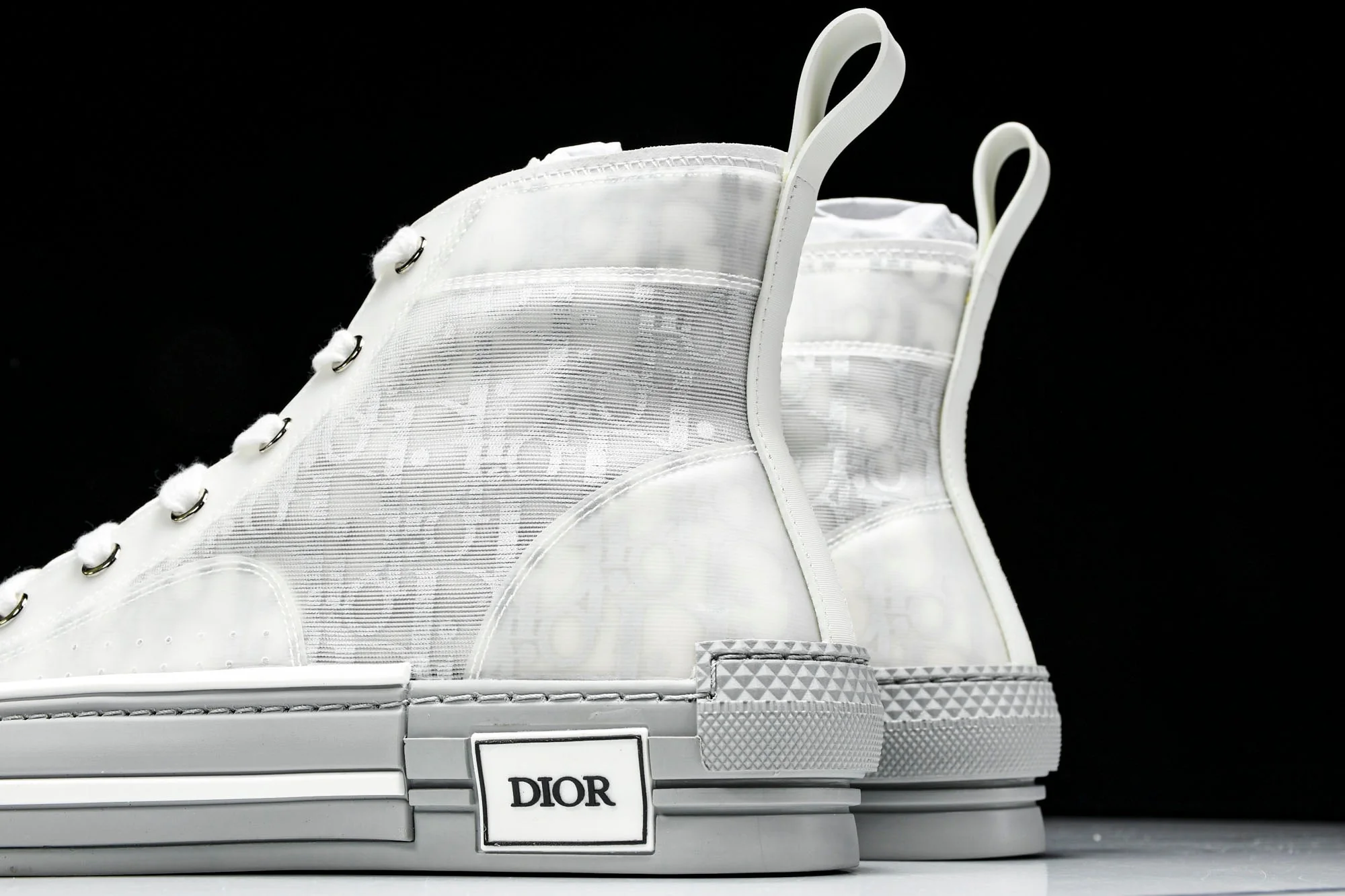 D1or B23 High 'Oblique Silver'