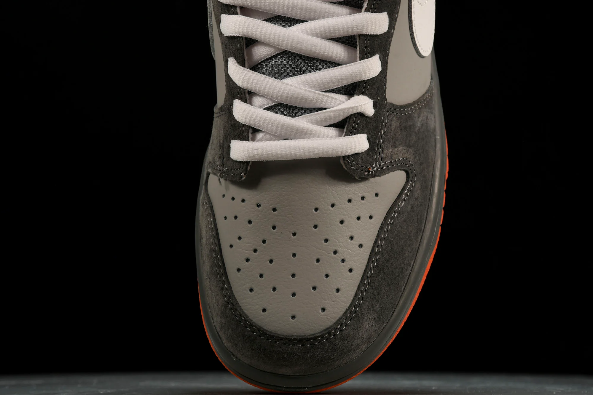 SB Dnk Low 'Staple NYC Pigeon'