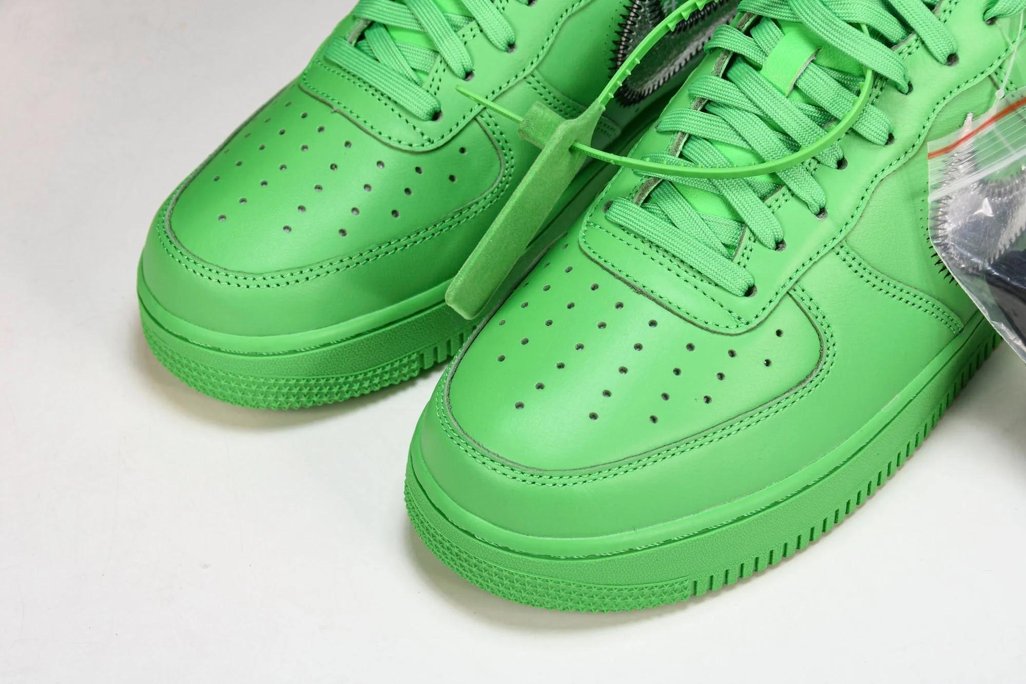 Off-White AF1 'Light Green Spark'