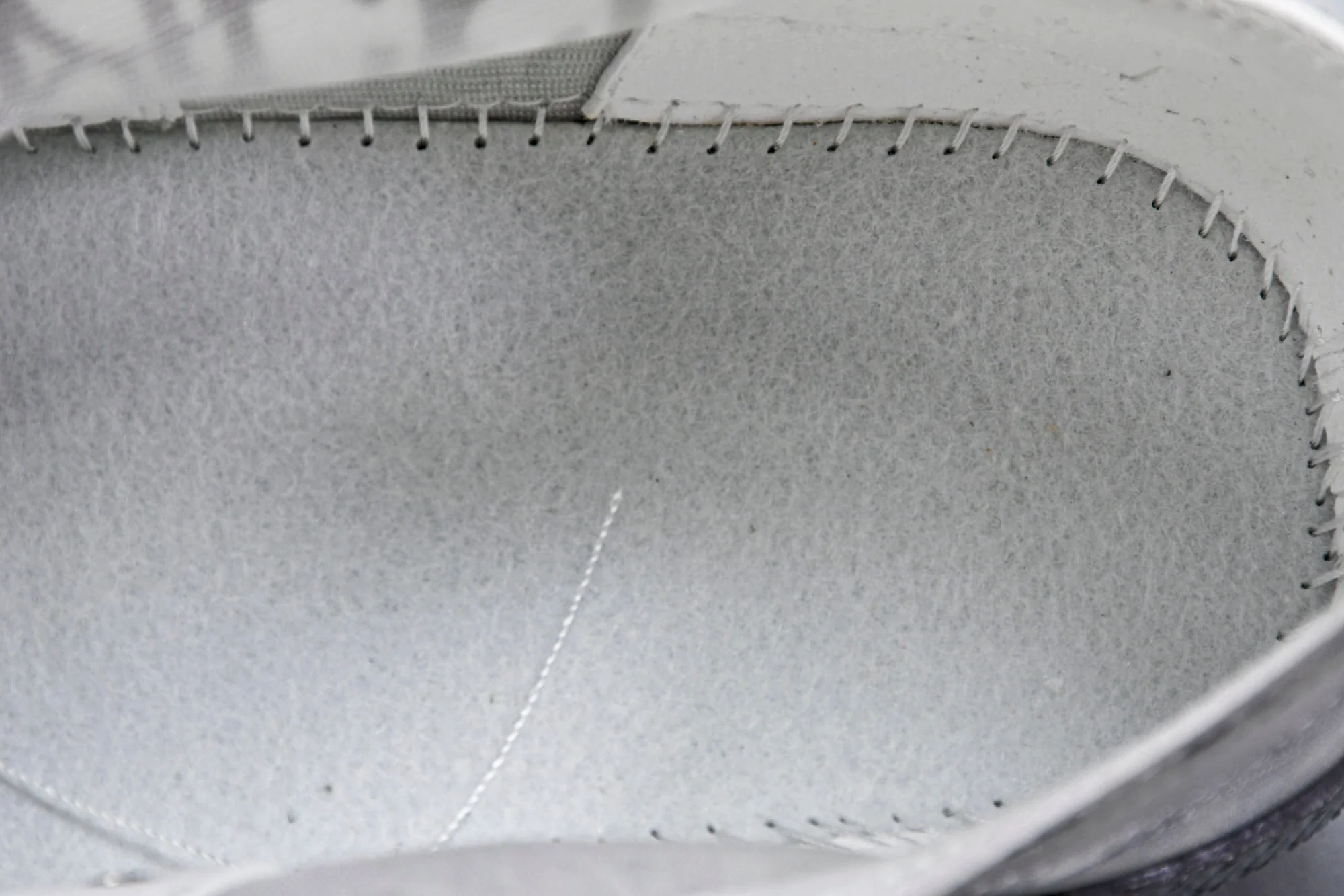 D1or B23 Low 'Oblique Silver'