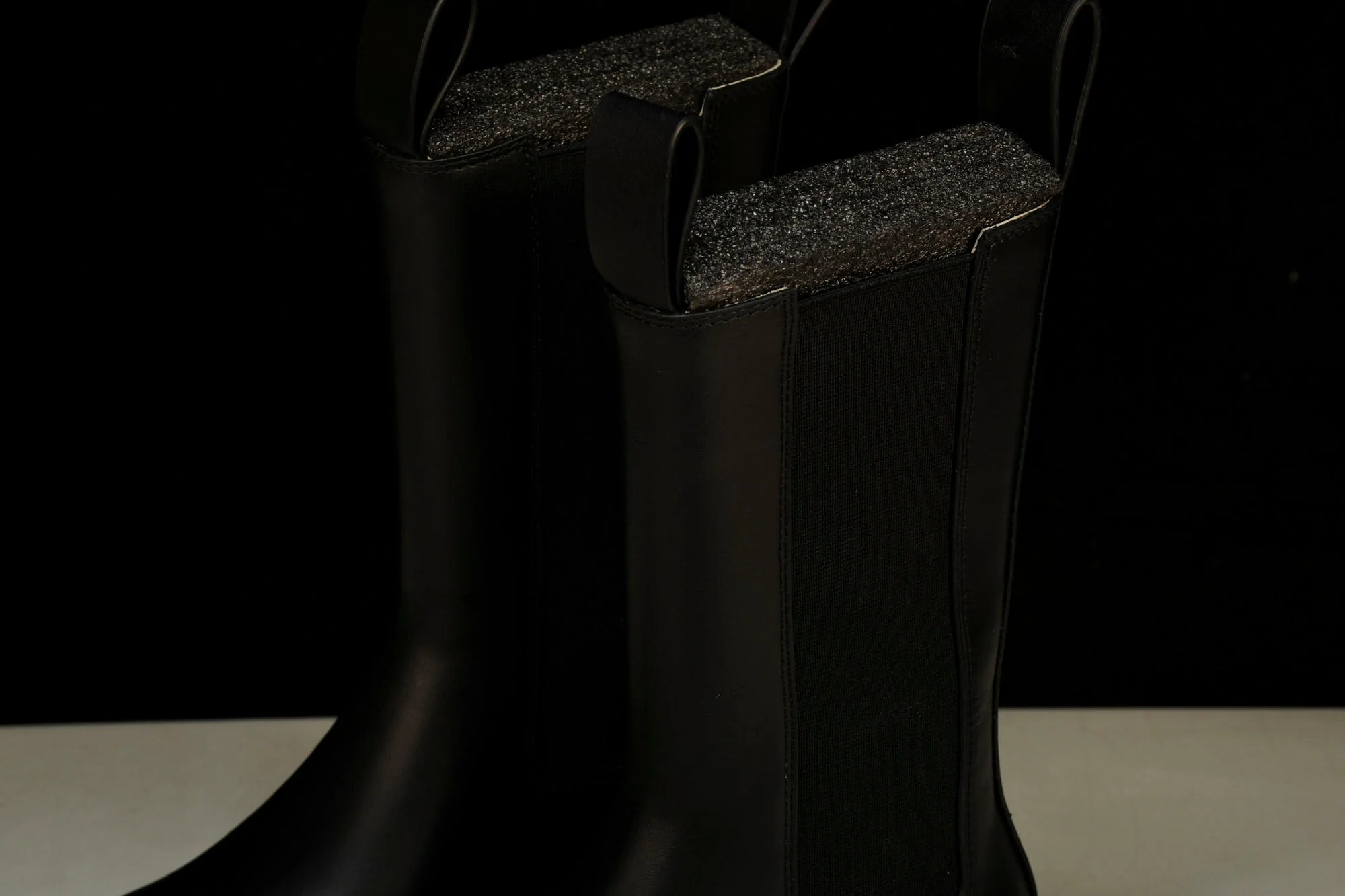 Вottega Veneta Lug Chelsea Boots 'Black'