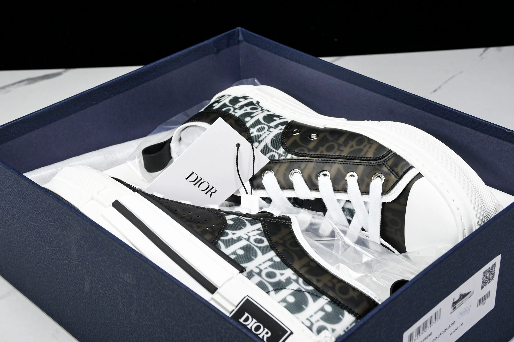 D1or B23 Low 'Oblique Black White'