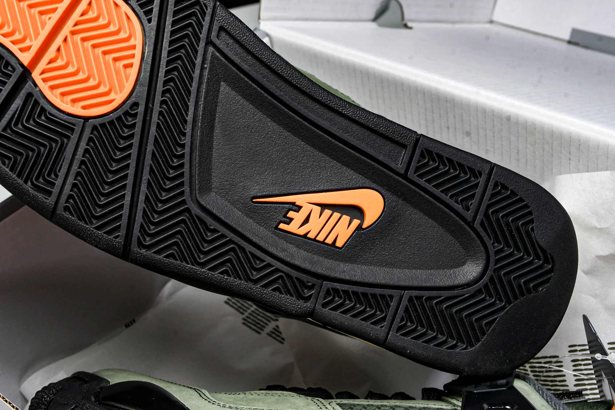 AJ4 Retro x Undefeated (2025 Version) 'UNDFTD'