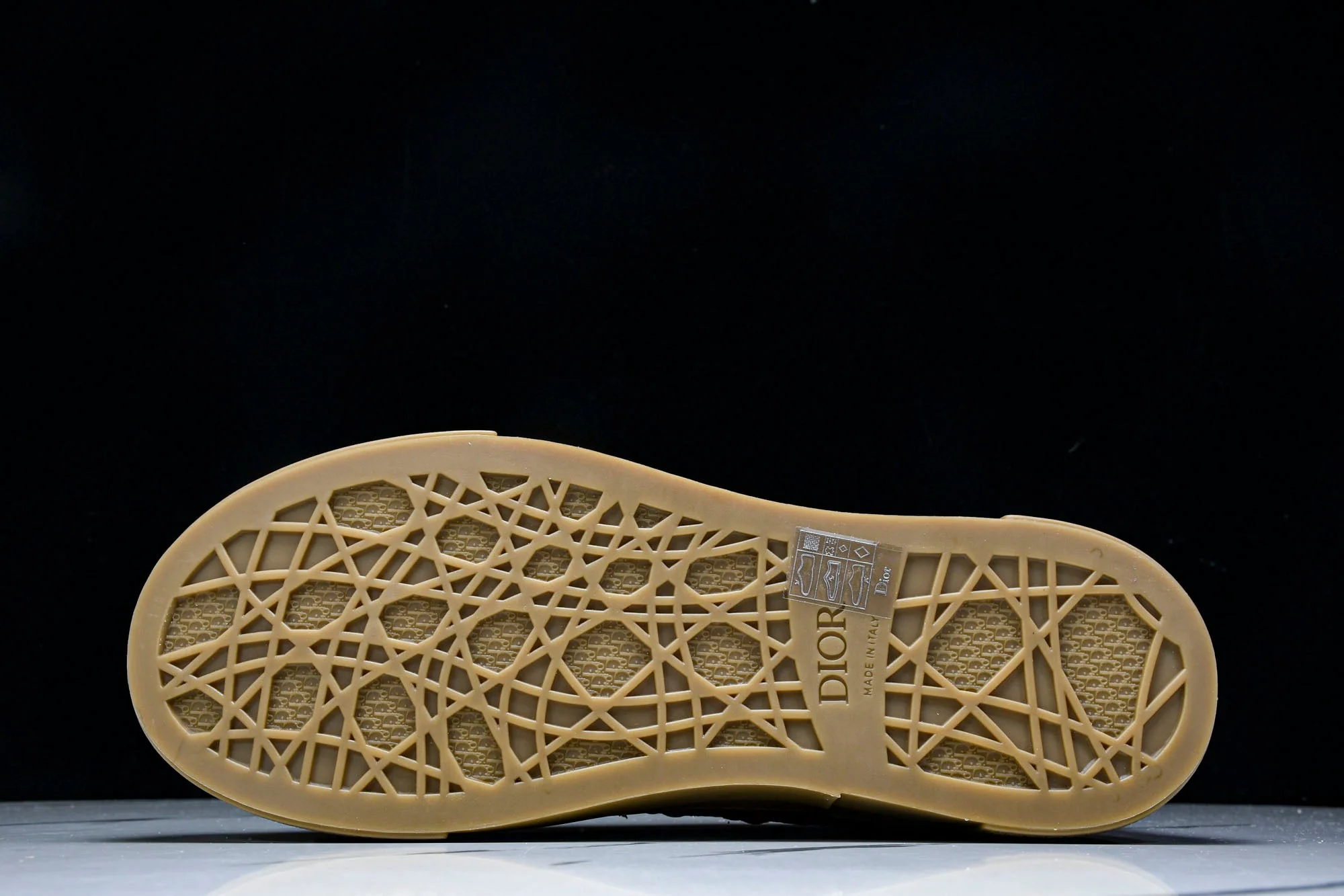 D1or x Stone Island B33 'Red'