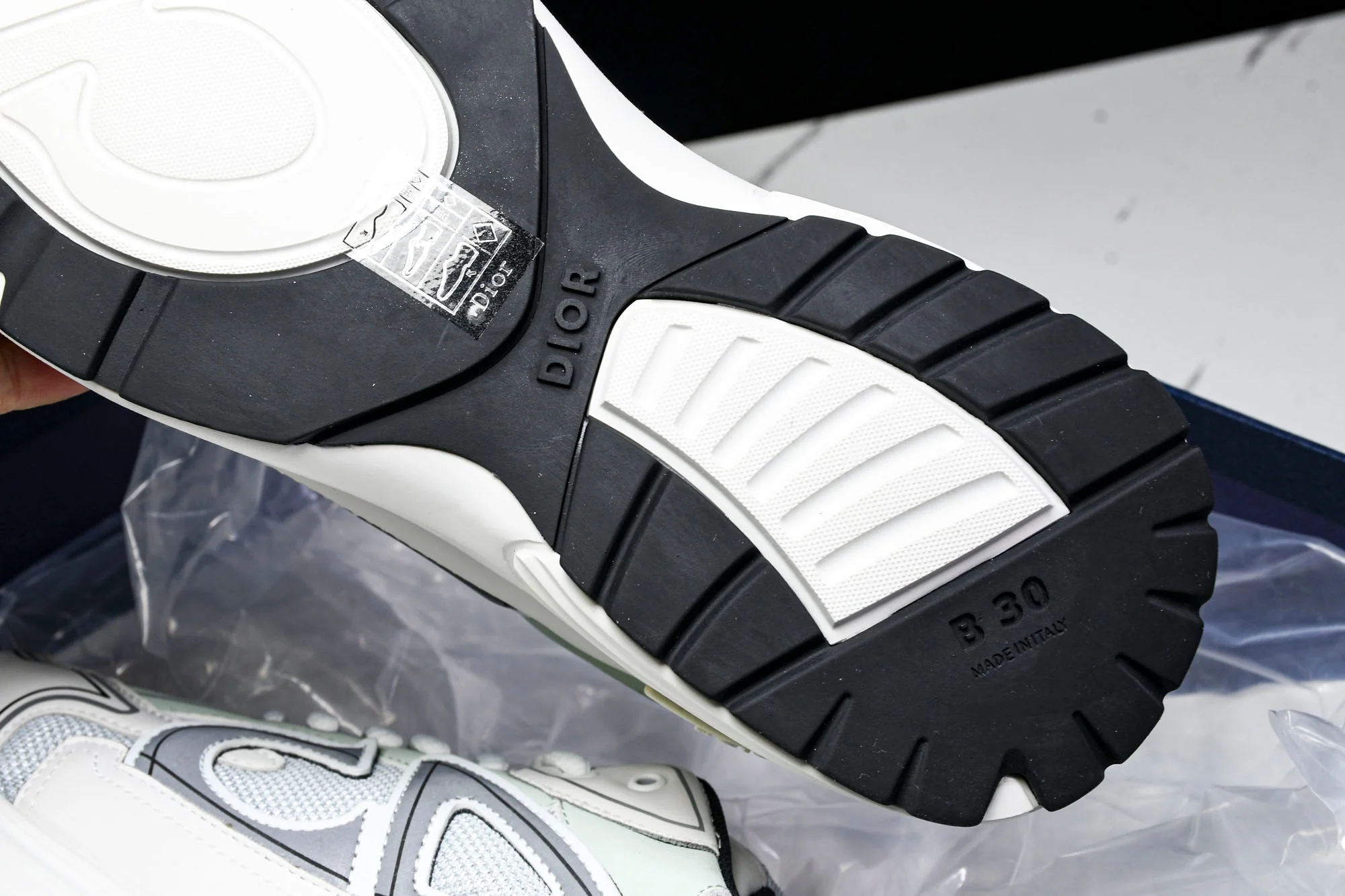 D1or B30 'White Grey 2.0'