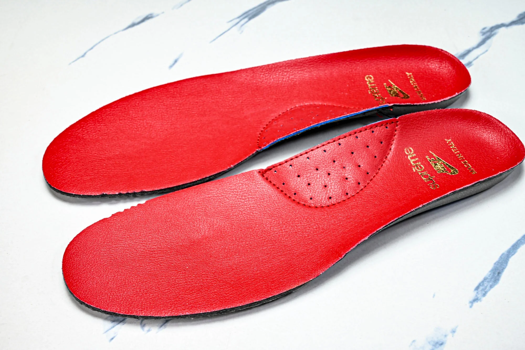 Supreme x AM95 Lux 'Gym Red'