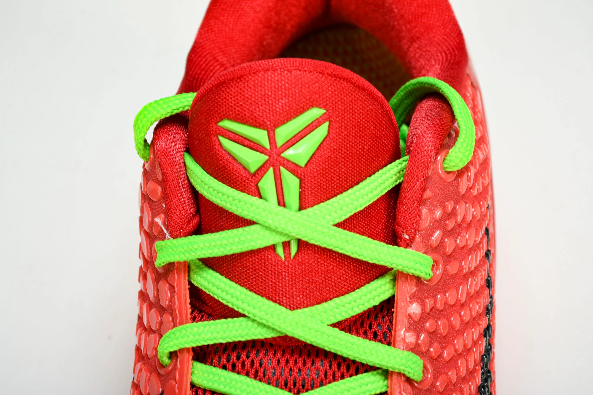 Kobe 6 Protro 'Reverse Grinch'