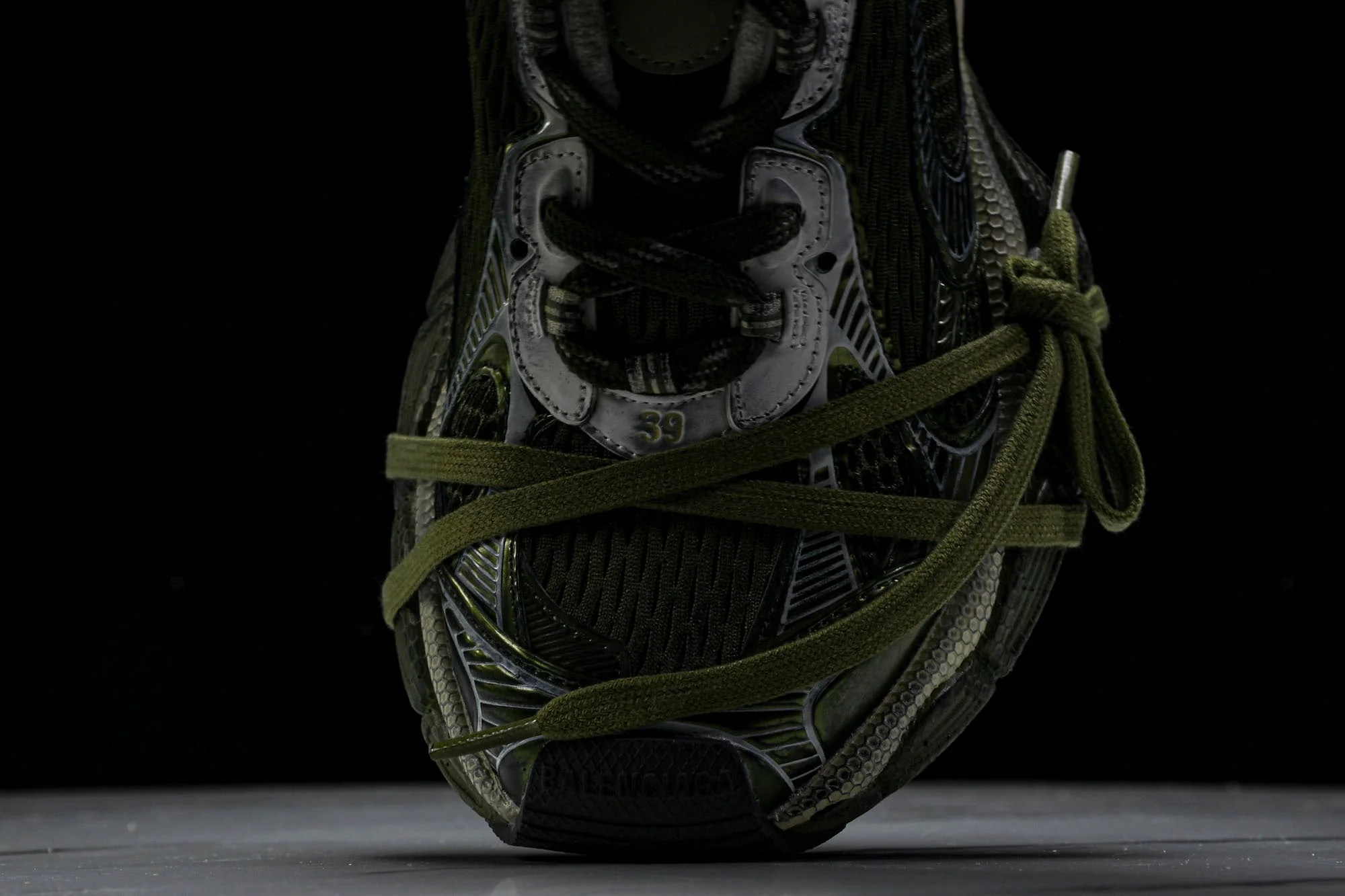 3XL Sneaker 'Khaki Eggshell'