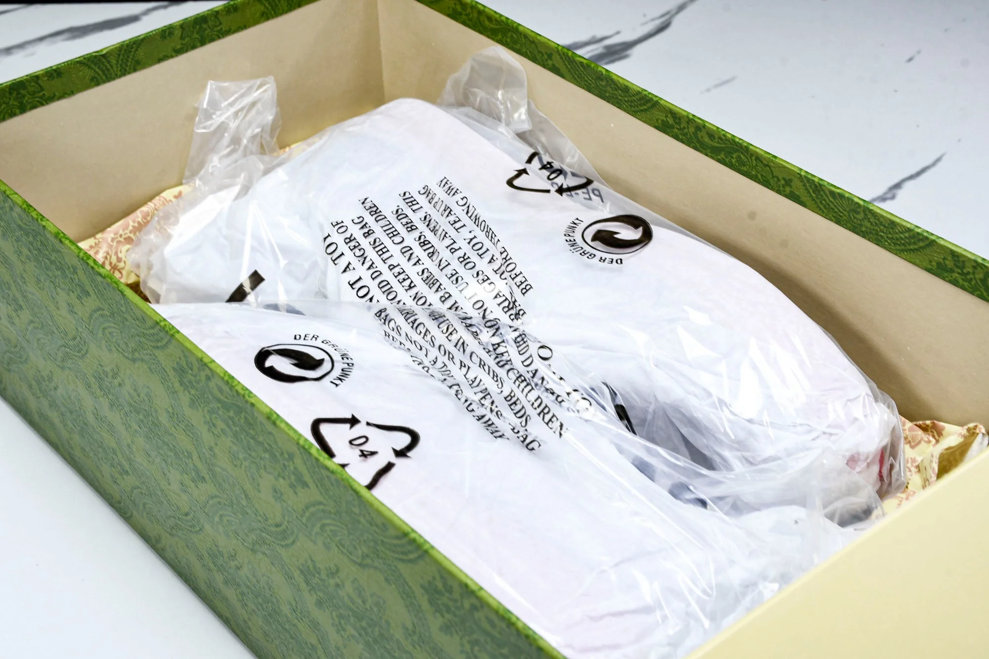 Guссi Ace Web 'Red Monogram'