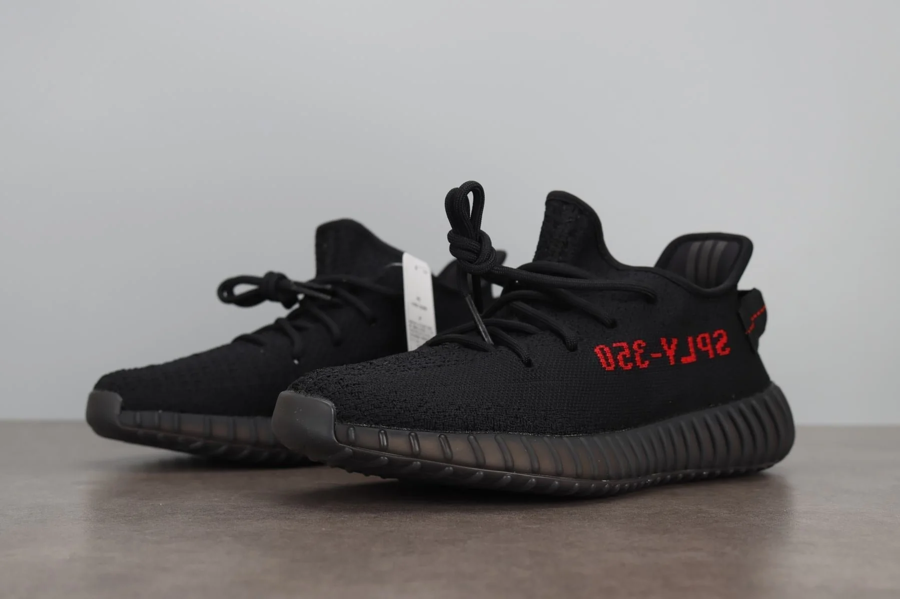 Yzy Boost 350 v2 Black Red 