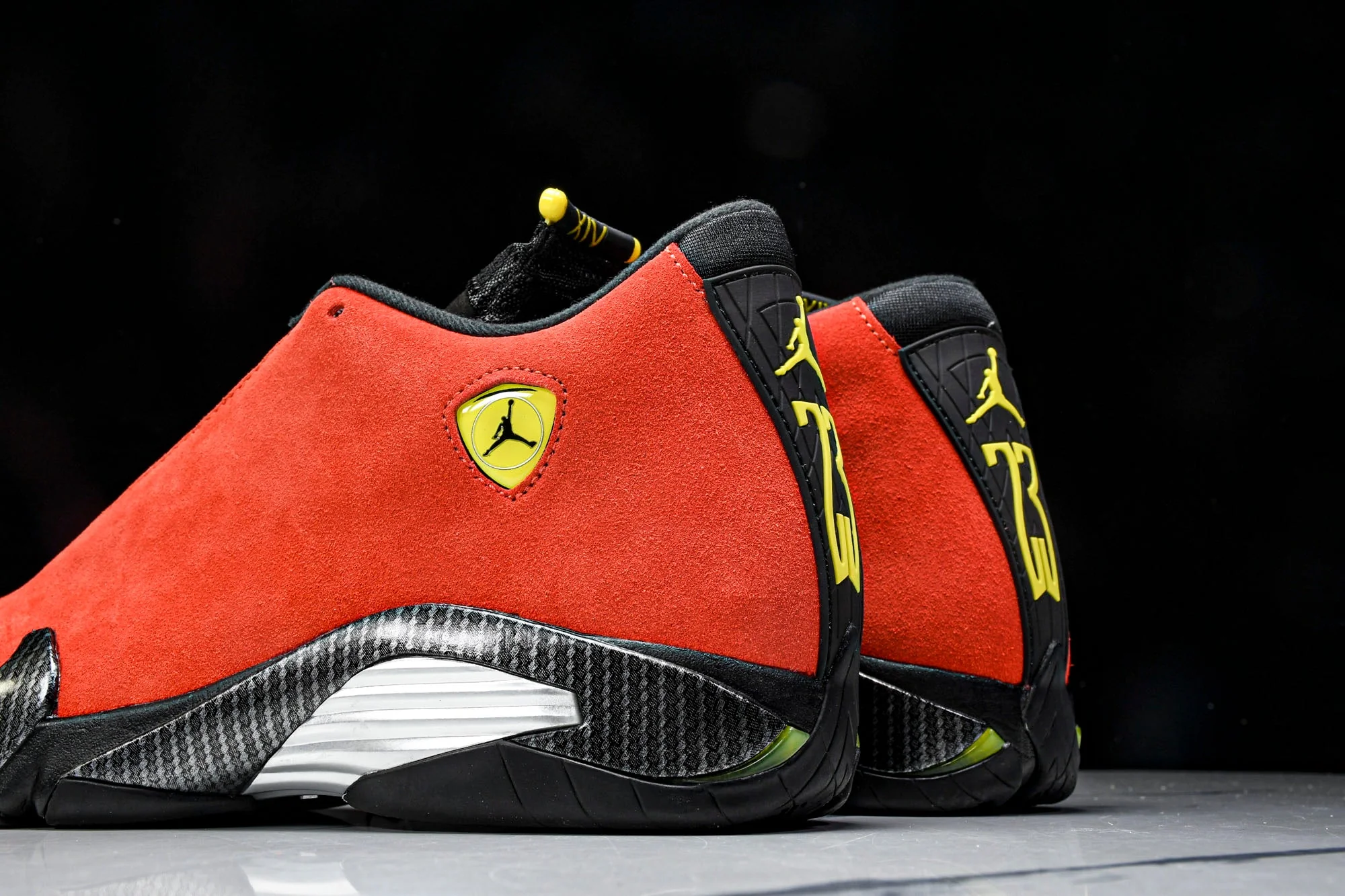 AJ14 Retro 'Ferrari'