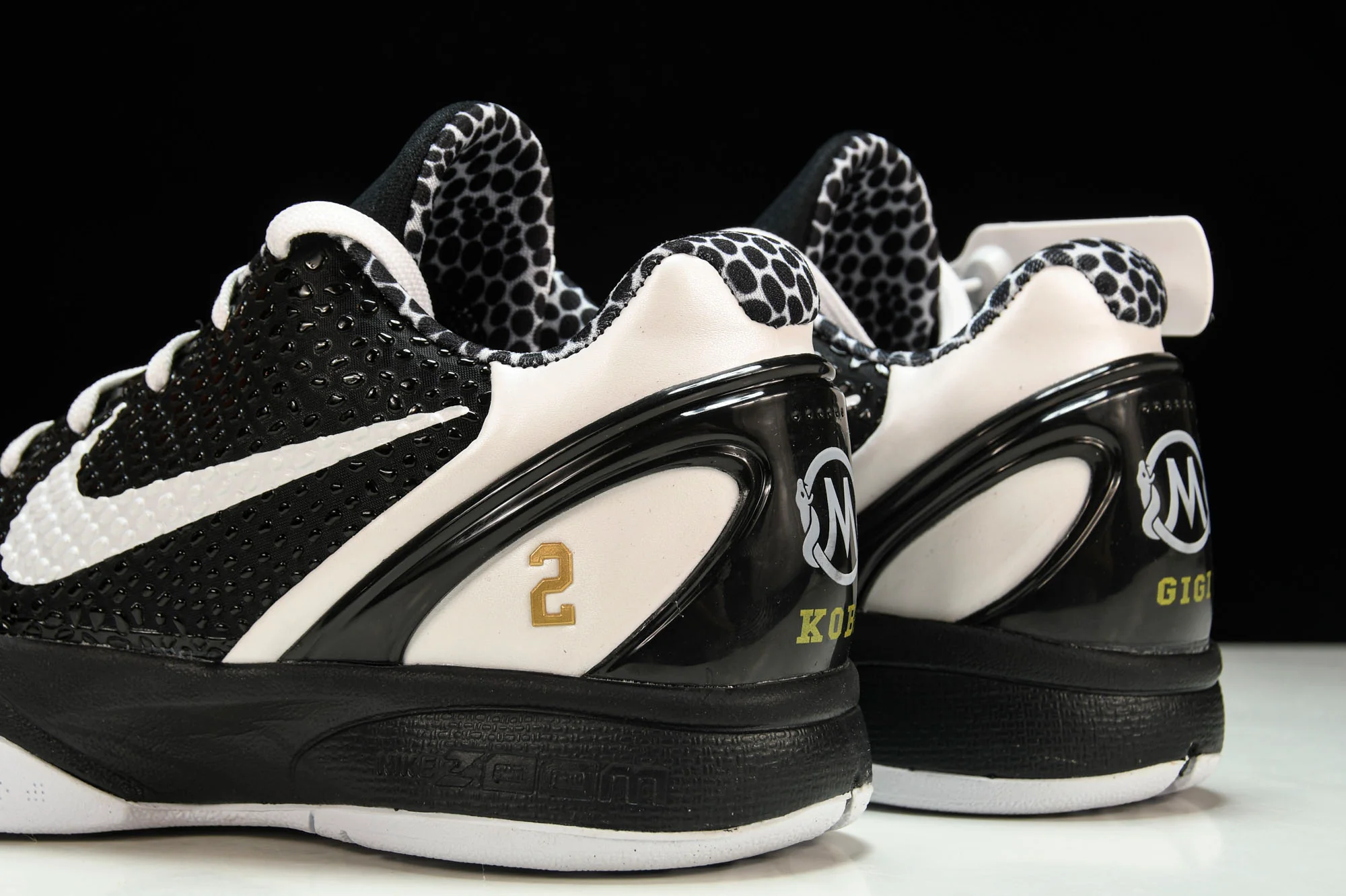 Kobe 6 Protro 'Mambacita Sweet 16'