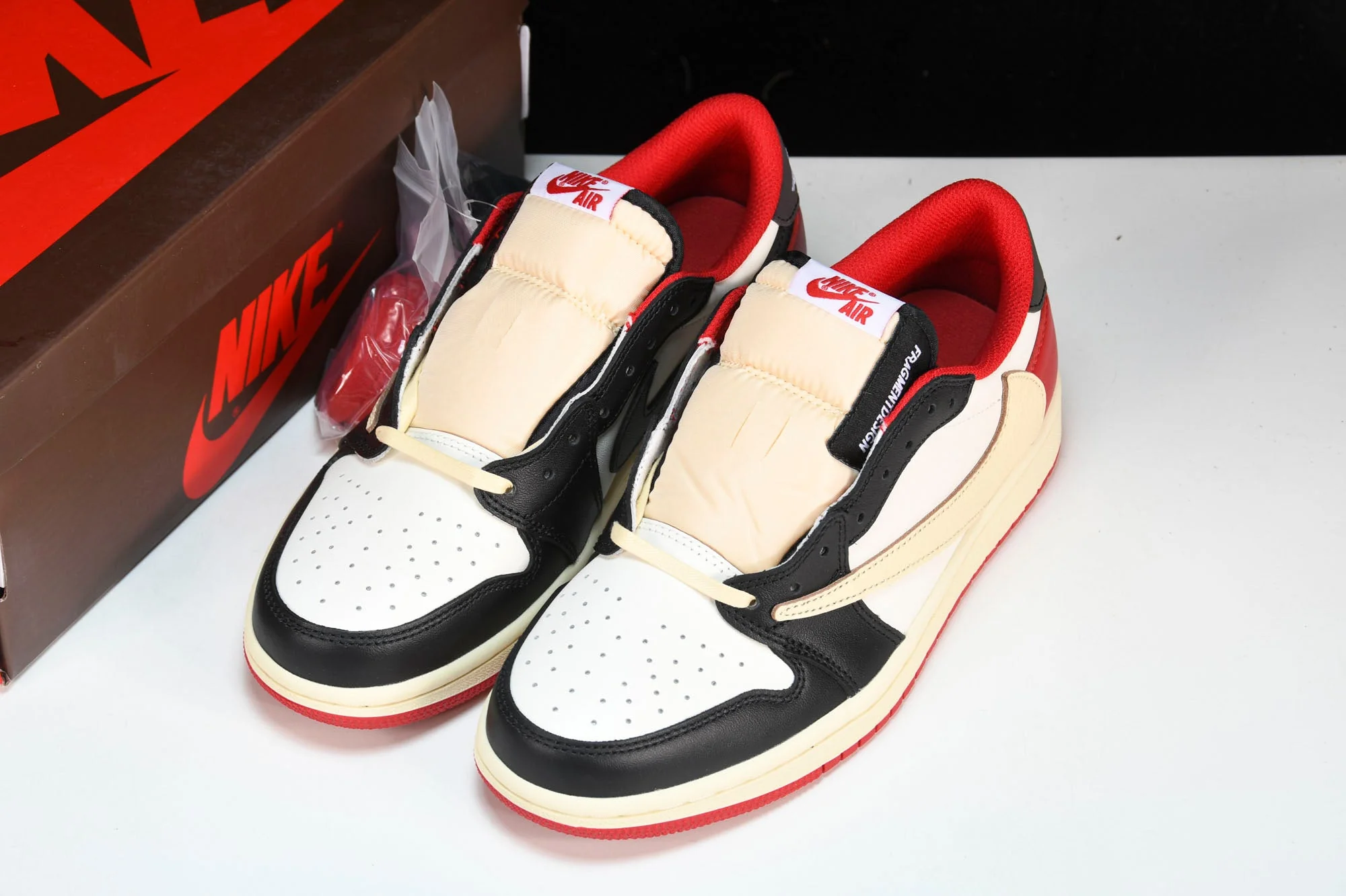 Travis Scott x AJ1 Low 'Red & Black' (Unreleased)