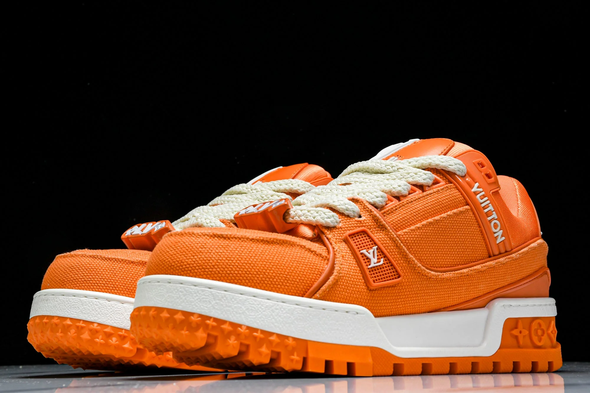 Louis Vuittоп Trainer Maxi 'Orange'
