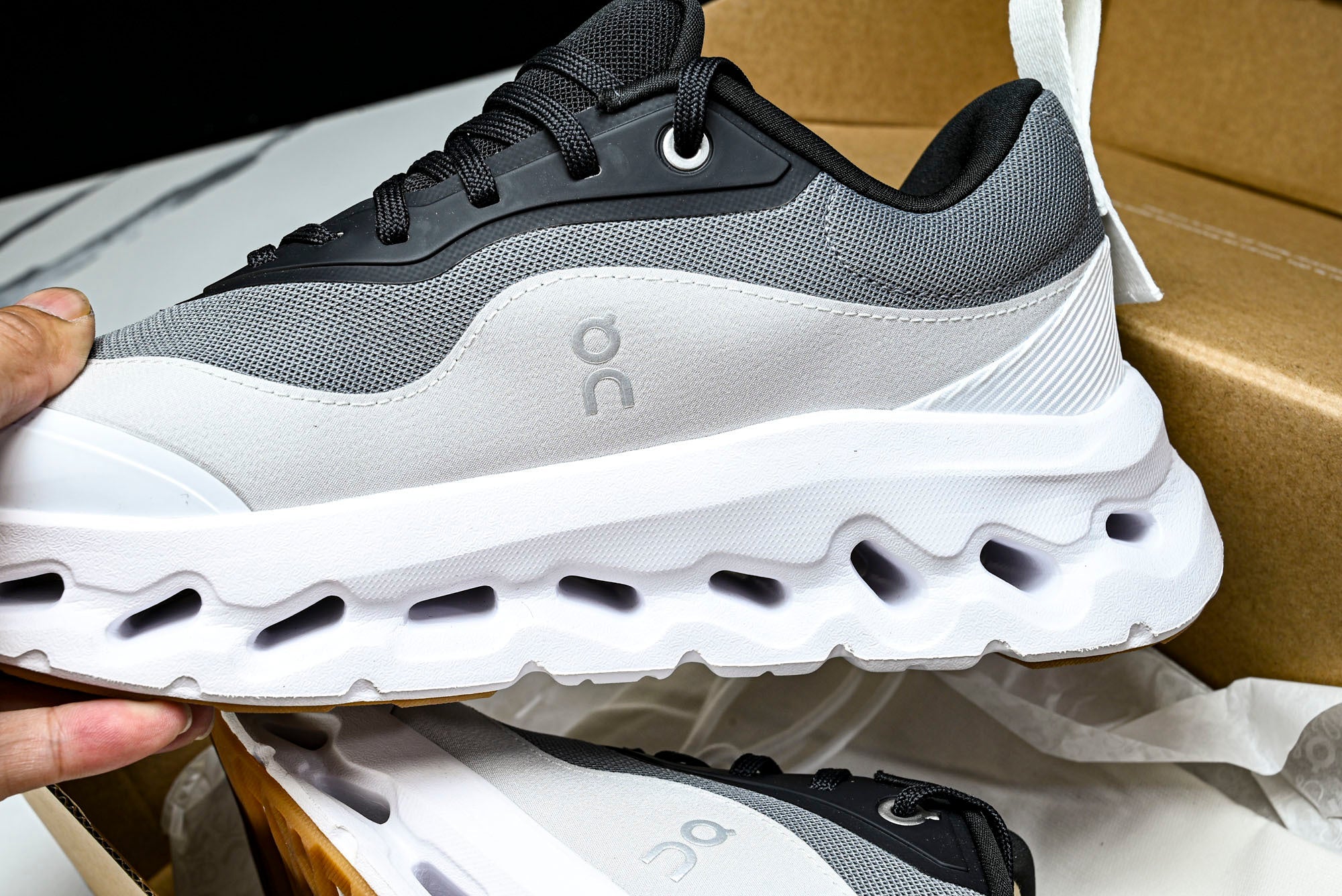 LOEWE × ON Cloudtilt 2.0 'Black White'