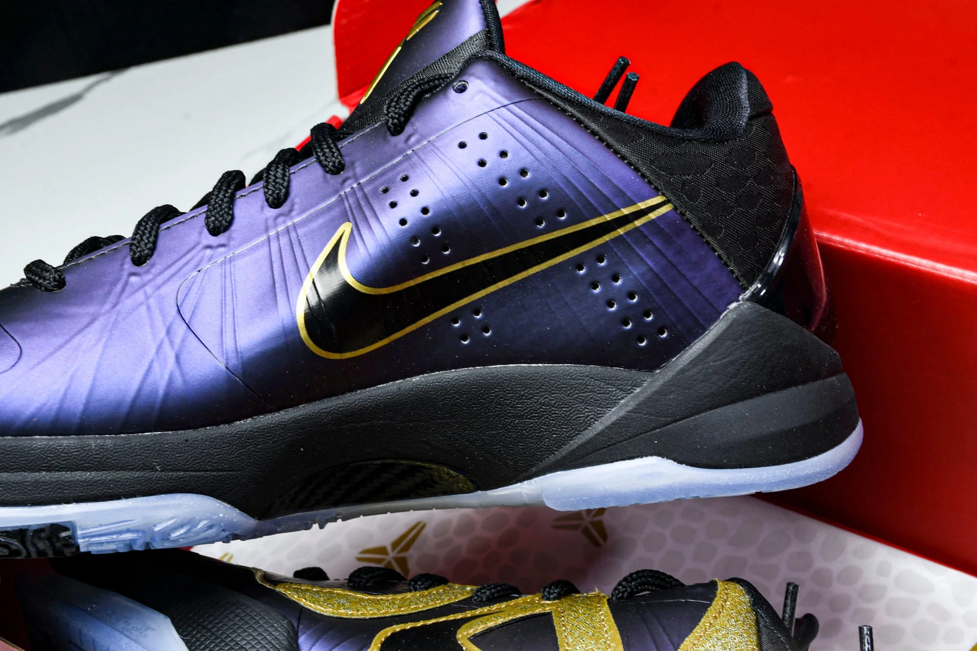 Kobe 5 Protro 'Year of the Mamba Eggplant'