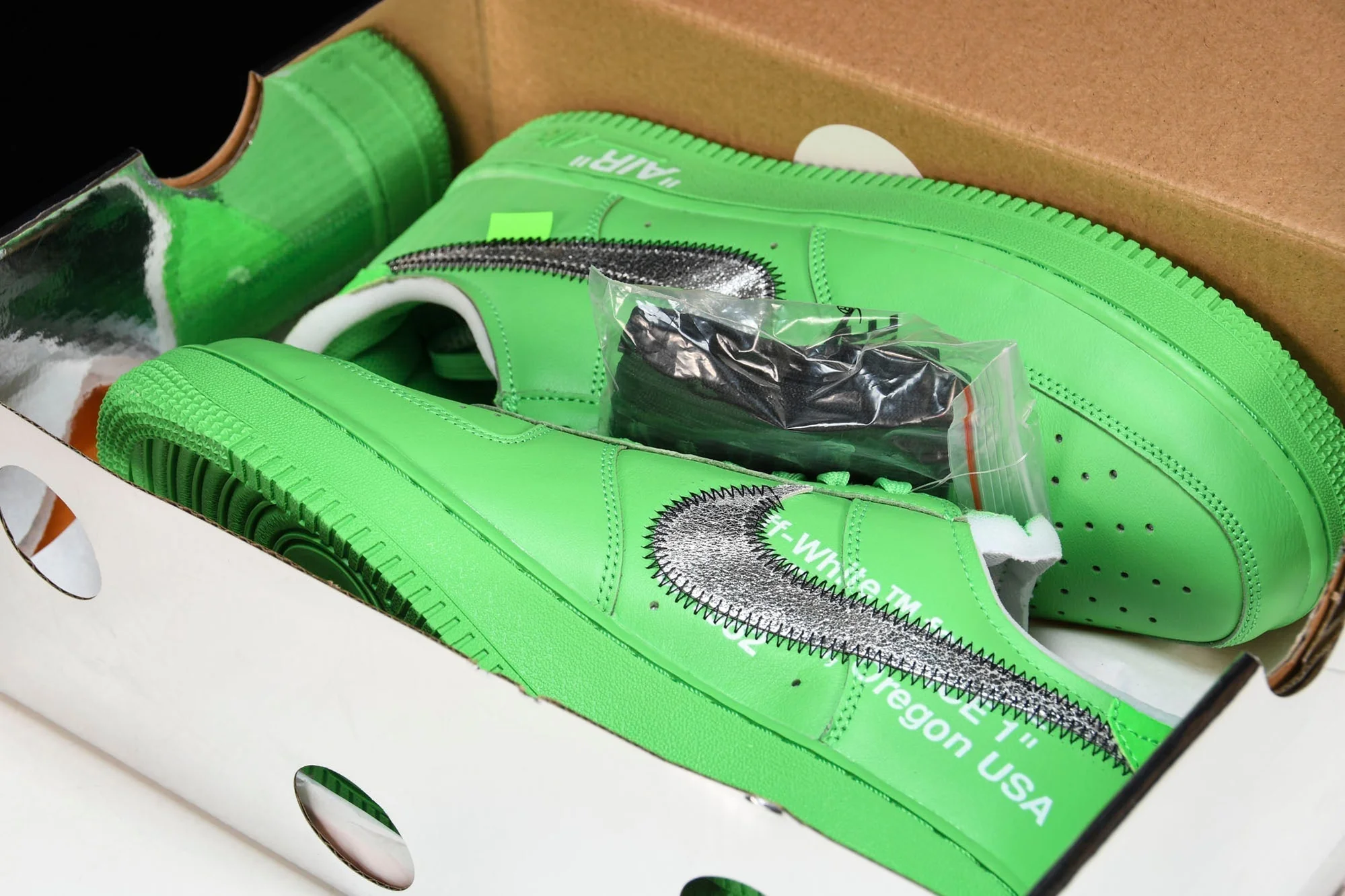 Off-White AF1 'Light Green Spark'