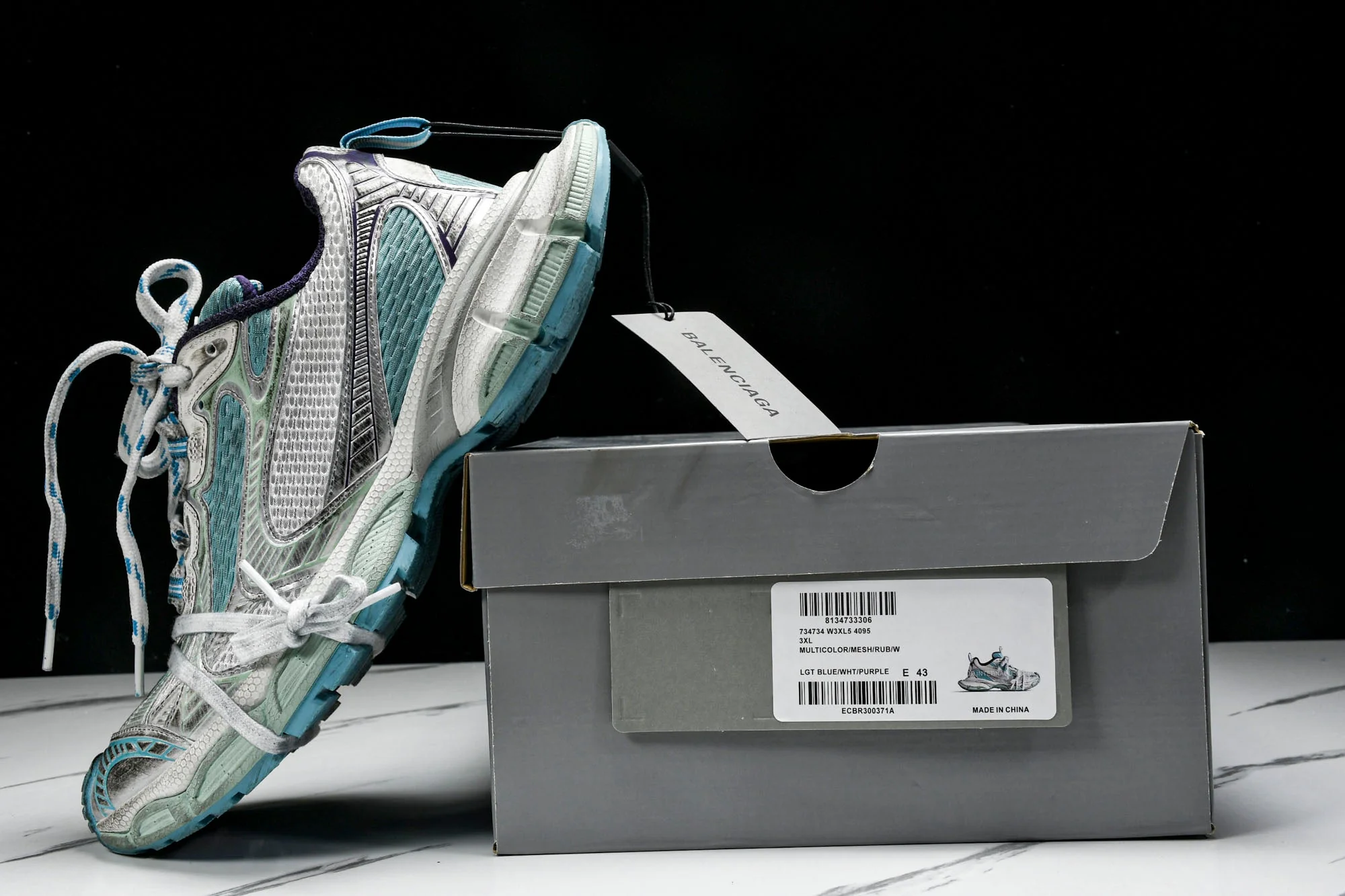 3XL Sneaker 'White Light Blue'