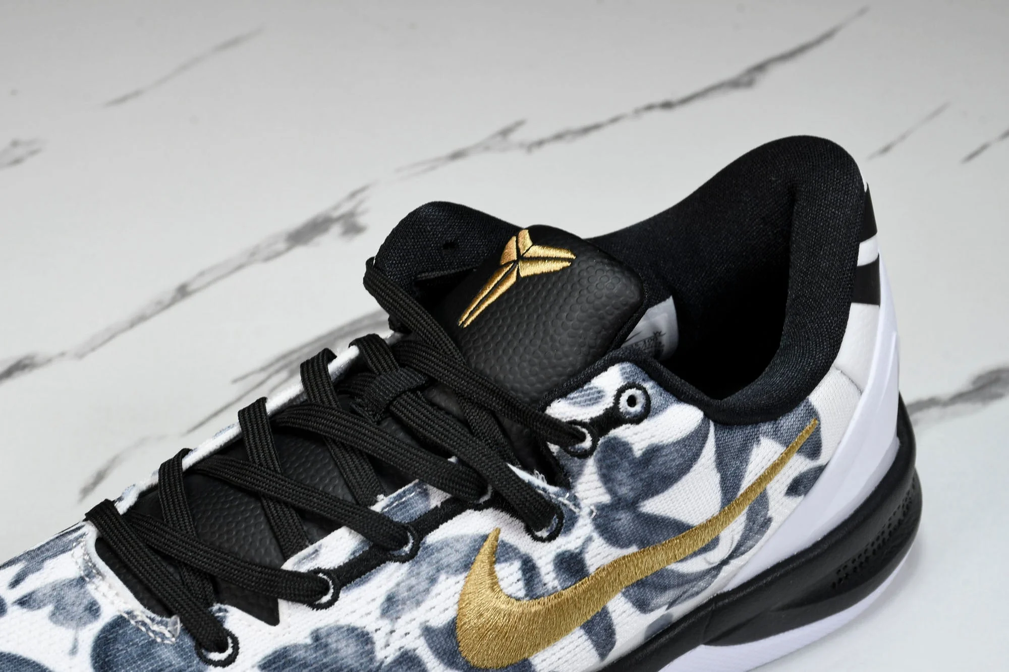 Kobe 8 Protro 'Mambacita'