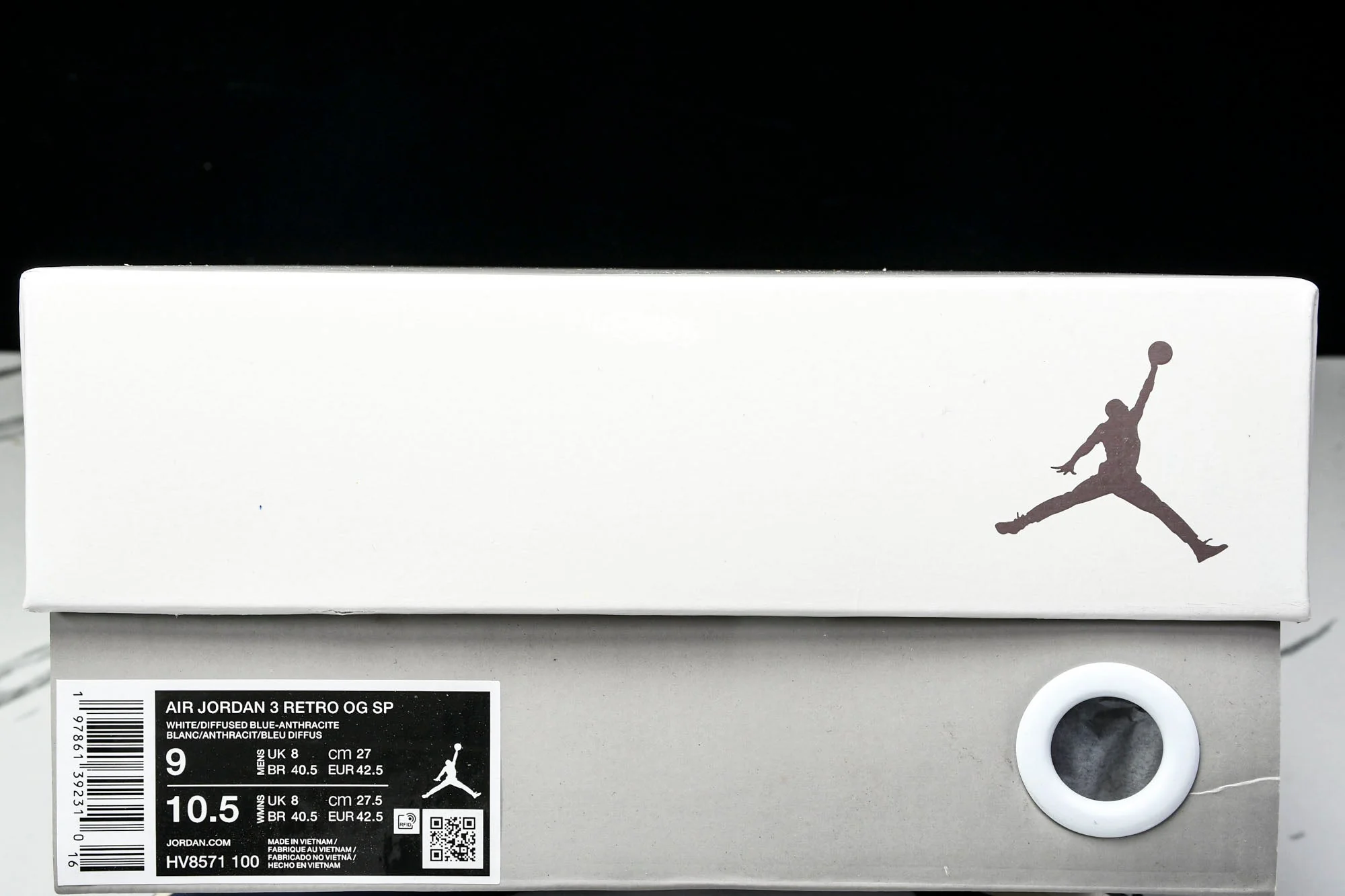 AJ3 Retro OG x A Ma Maniere 'Diffused Blue'