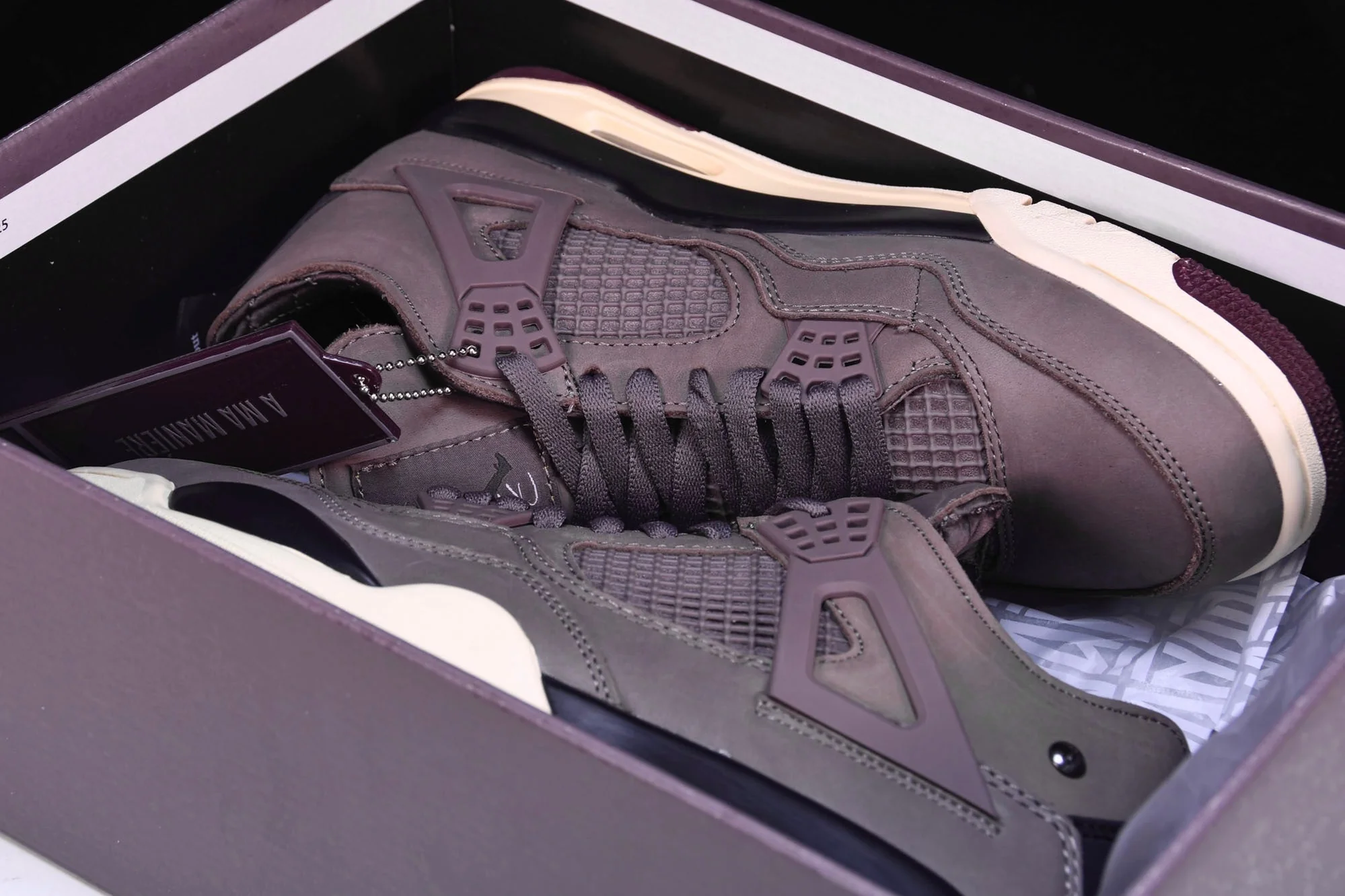 AJ4 Retro x A Ma Maniere 'Violet Ore'