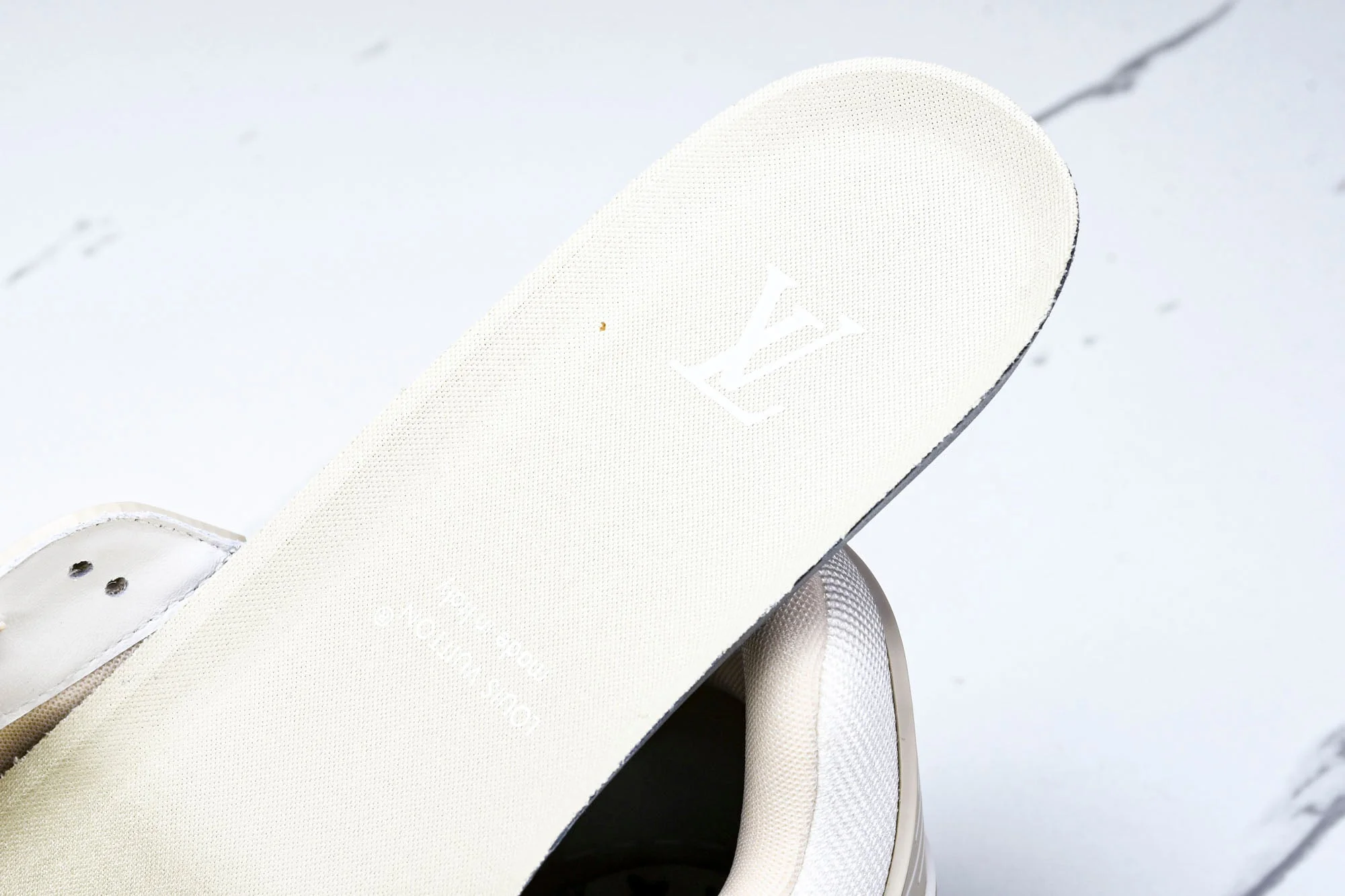 Louis Vuittоп Trainer Low 'Beige White'