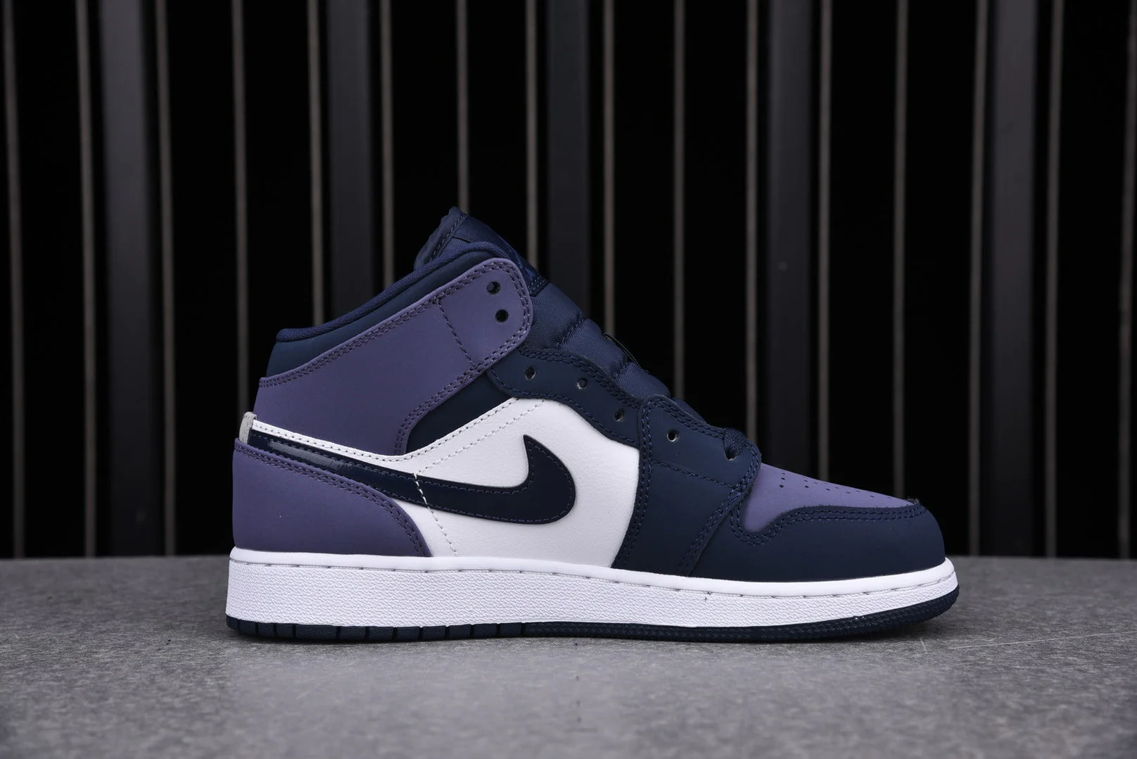AJ1 Mid GS 'Sanded Purple'