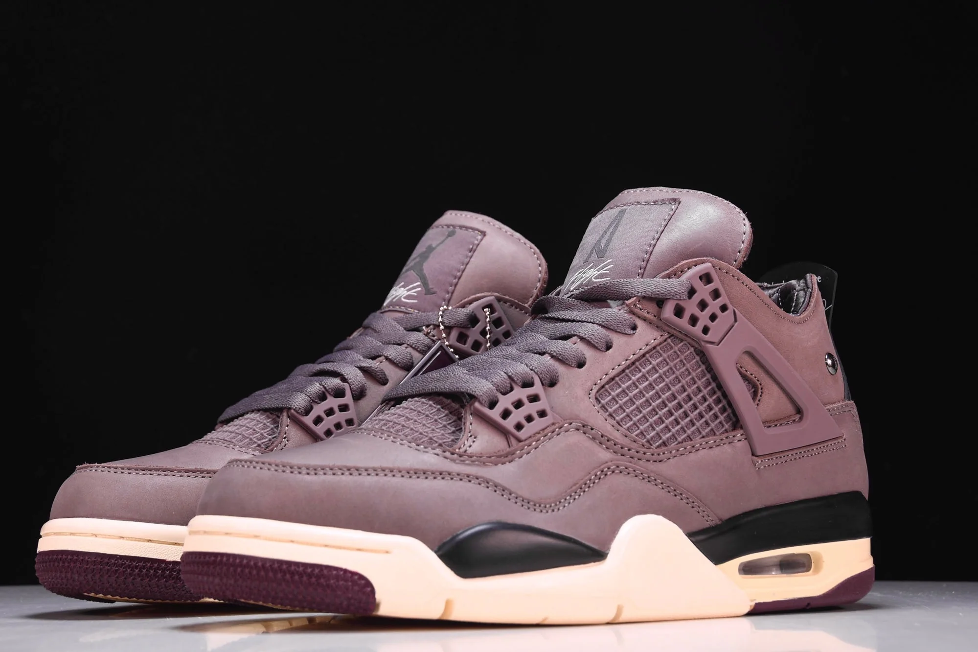 AJ4 Retro x A Ma Maniere 'Violet Ore'
