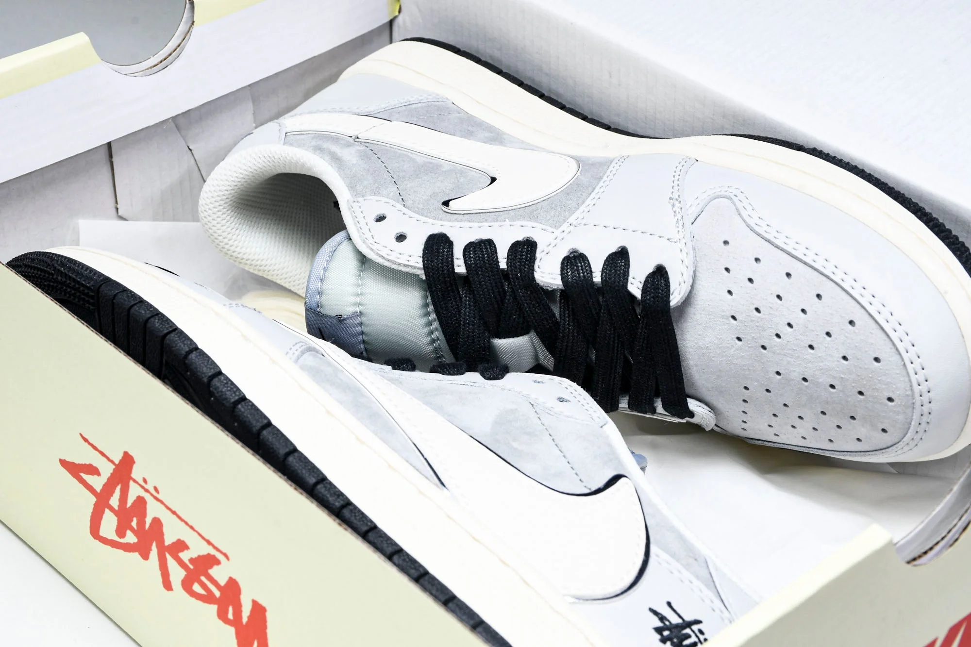 Travis Scott AJ1 Low x Stussy 'Silver Grey' (Custom)