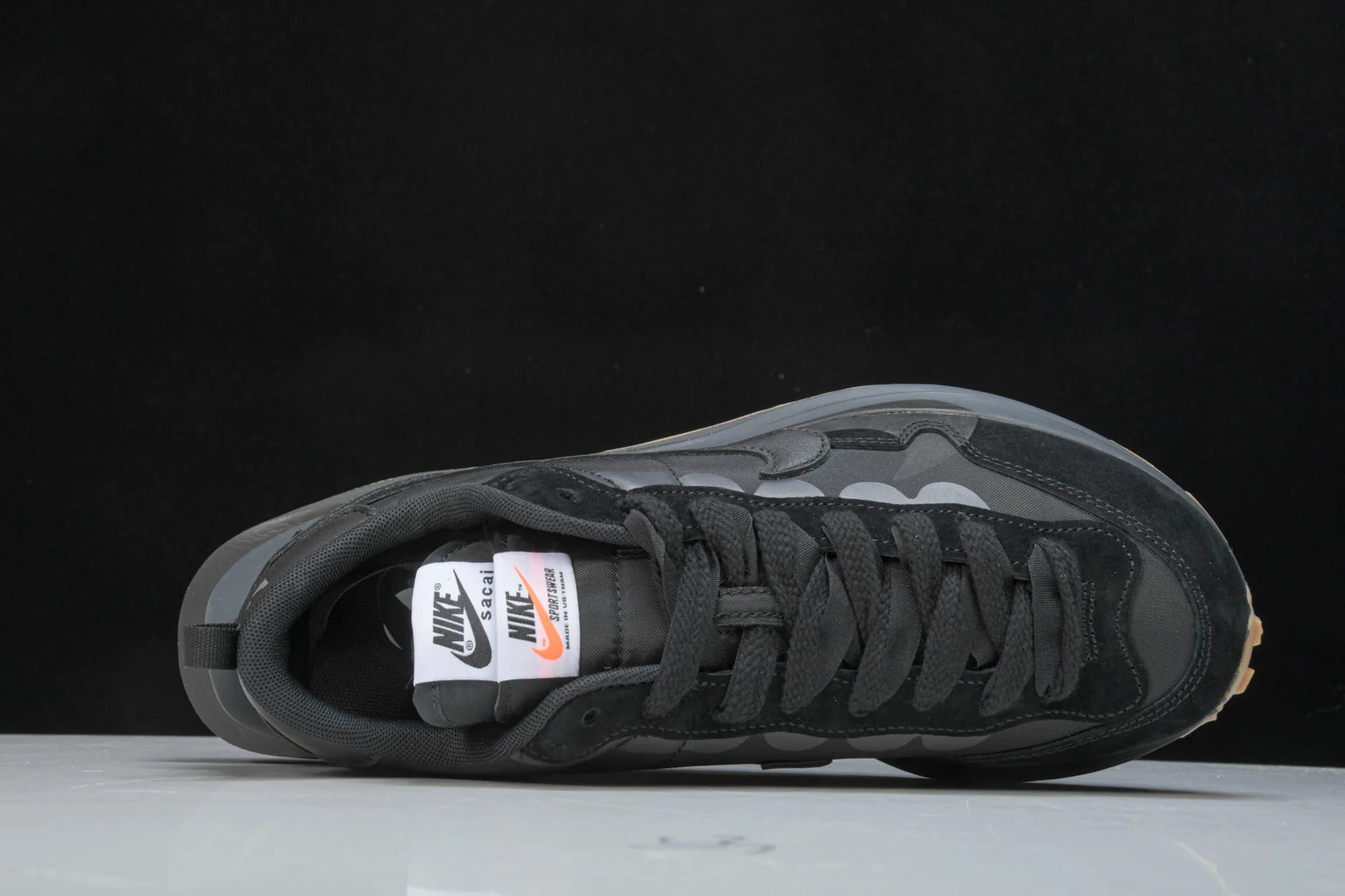 Sacai VaporWaffle 'Black Gum'