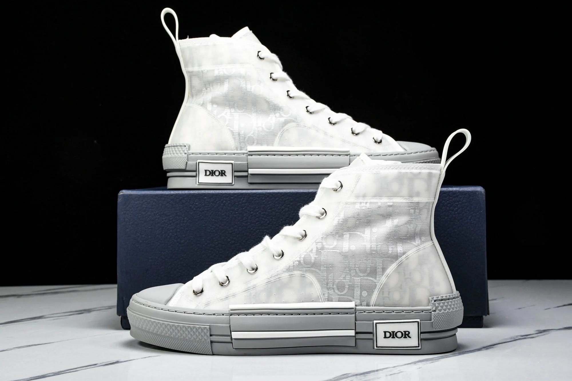 D1or B23 High 'Oblique Silver'