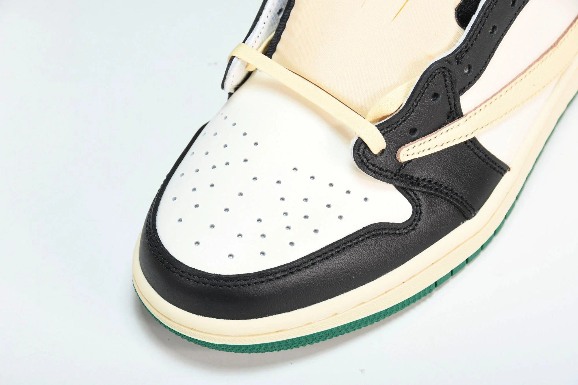 Travis Scott x AJ1 Low x Fragment Design 'Pine Green' (Unreleased)