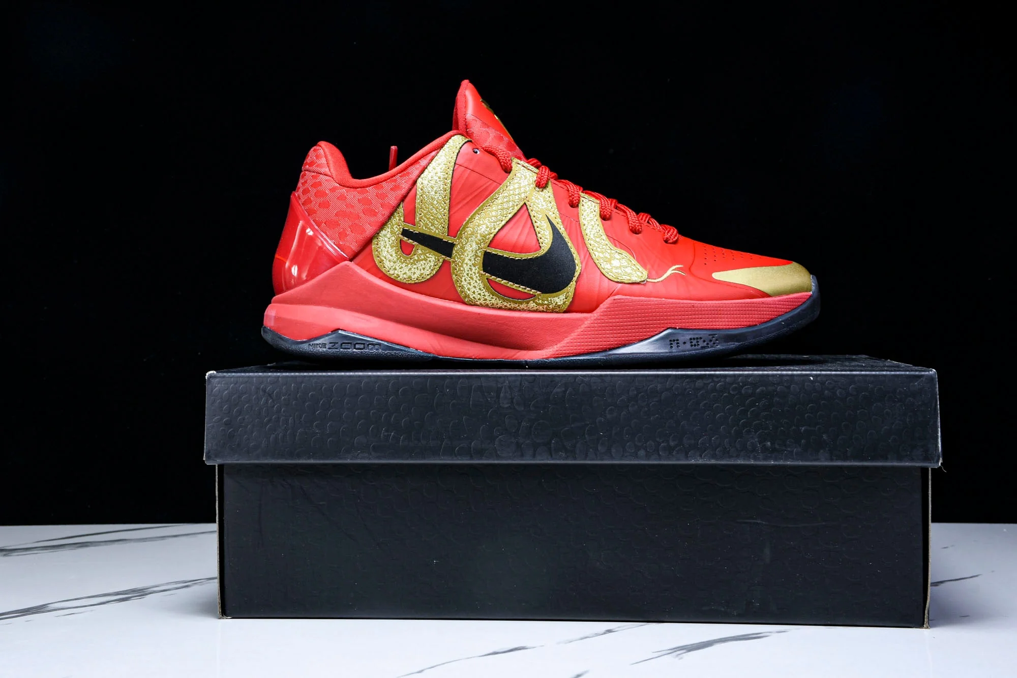 Kobe 5 Protro 'Year of the Mamba Univeristy Red'