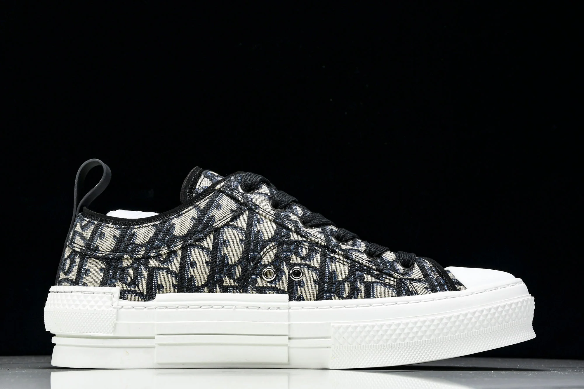 D1or B23 Low 'Oblique Jacquard'