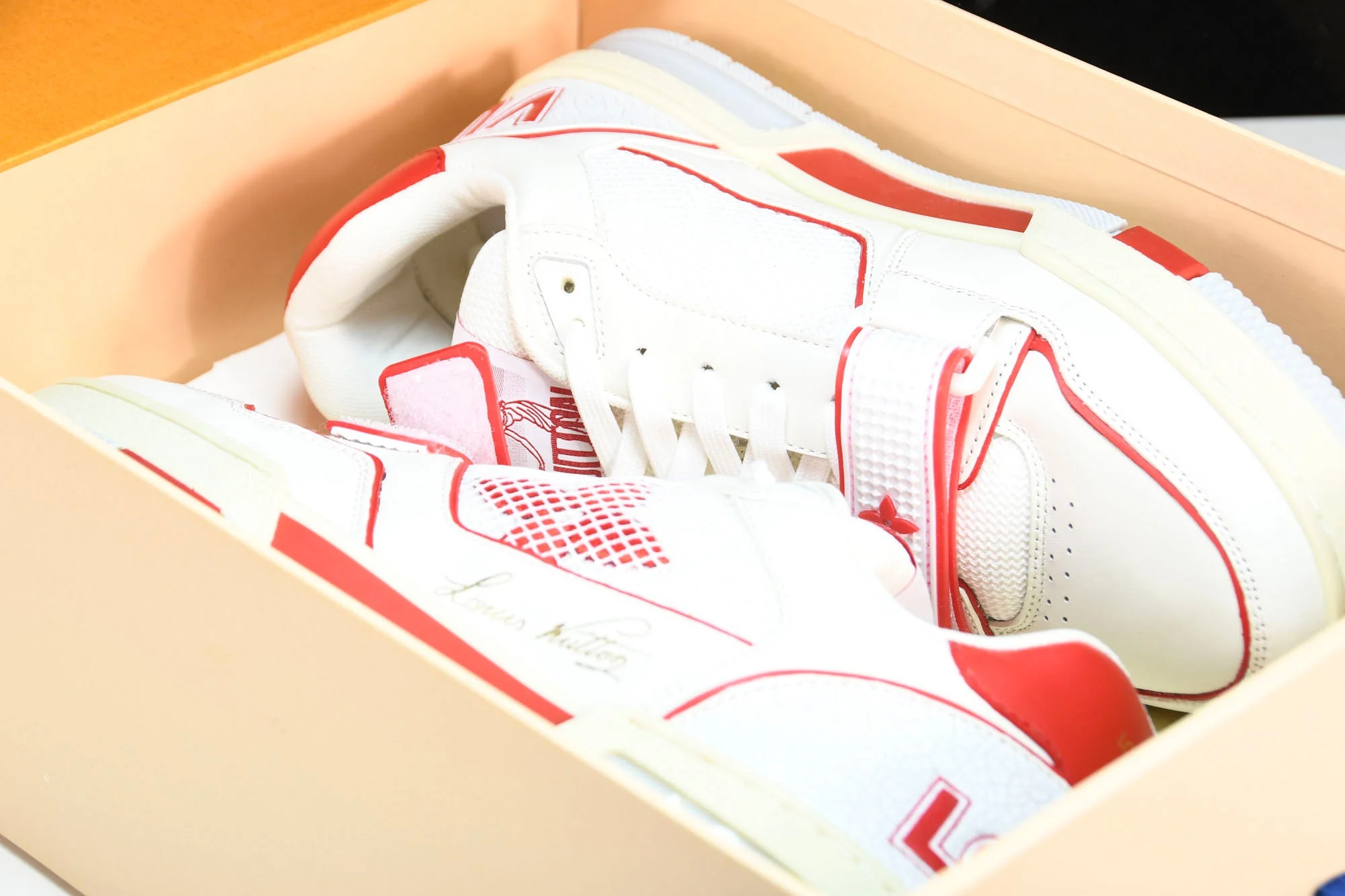 Louis Vuittоп Trainer Low Velcro Strap 'Red Mesh'