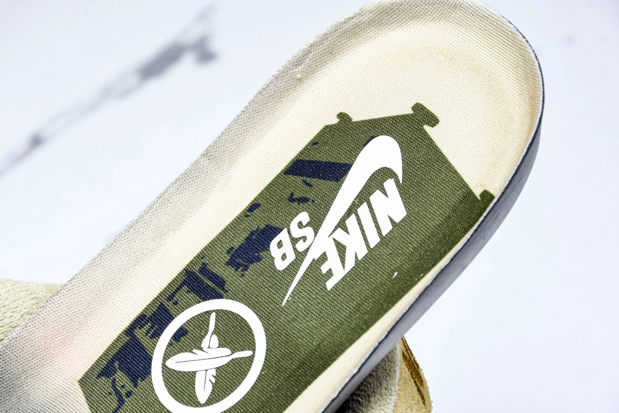 SB Dnk Low x Yuto Horigome 'Asparagus Matcha'