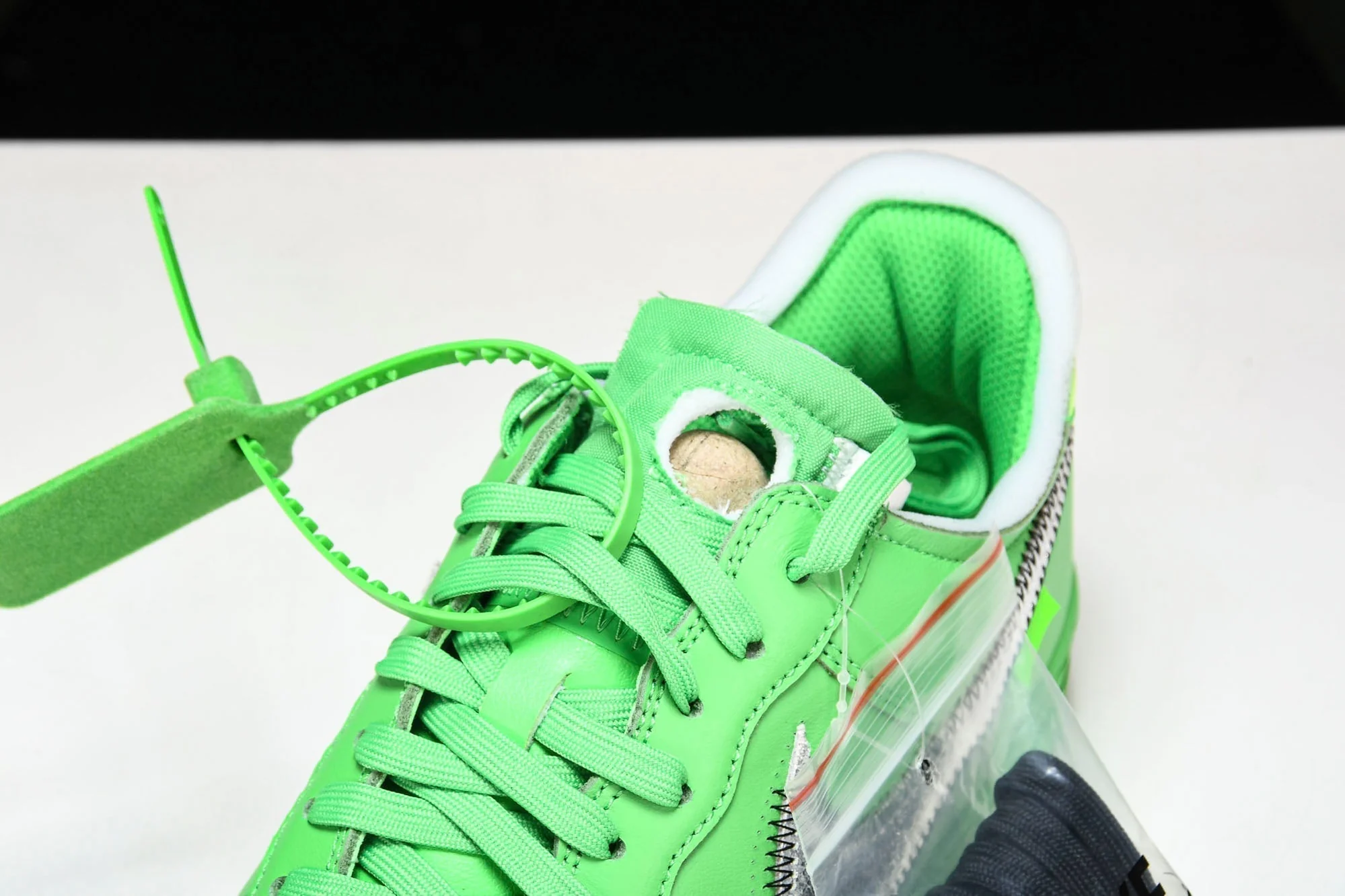 Off-White AF1 'Light Green Spark'