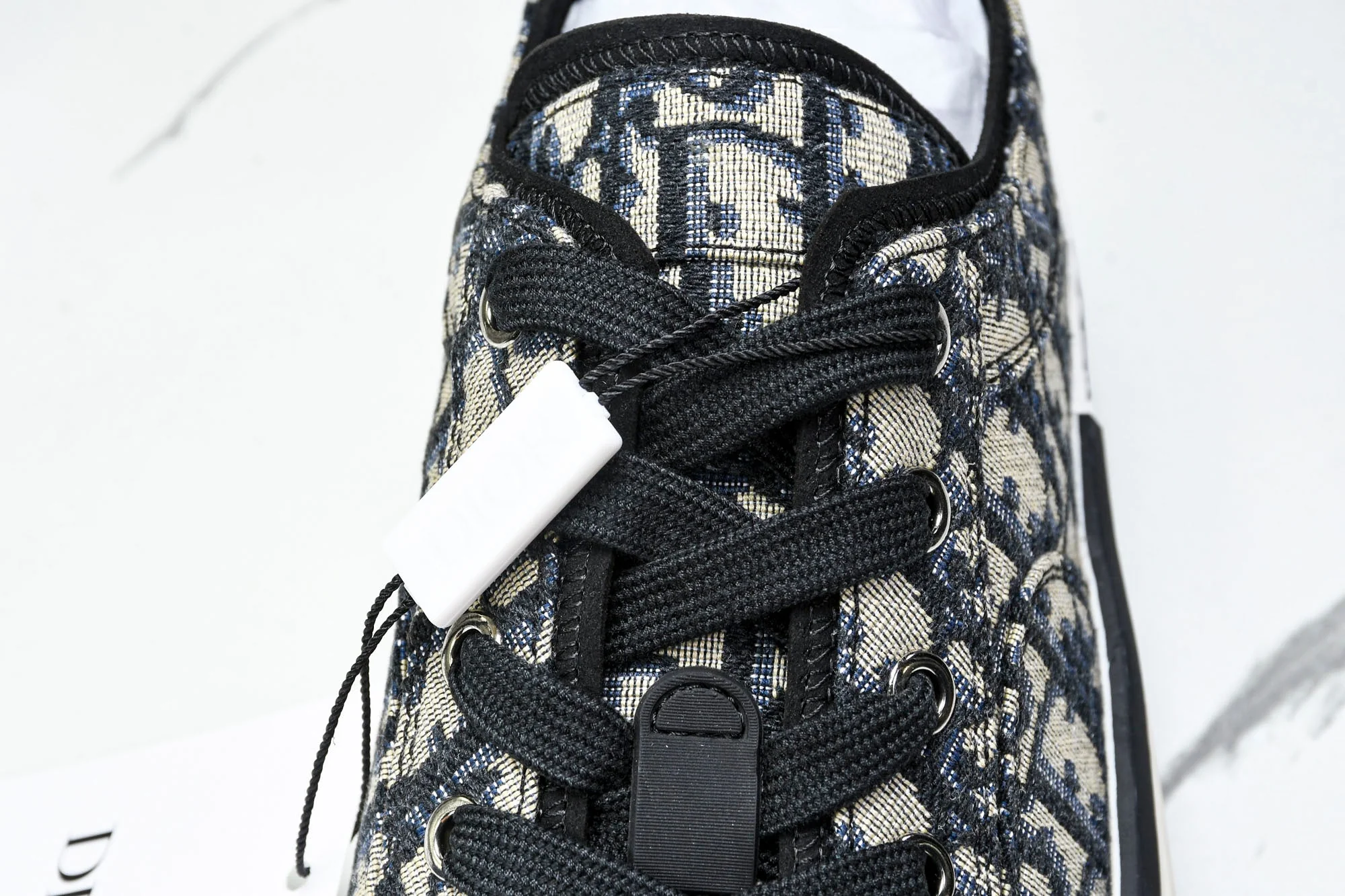 D1or B23 Low 'Oblique Jacquard'