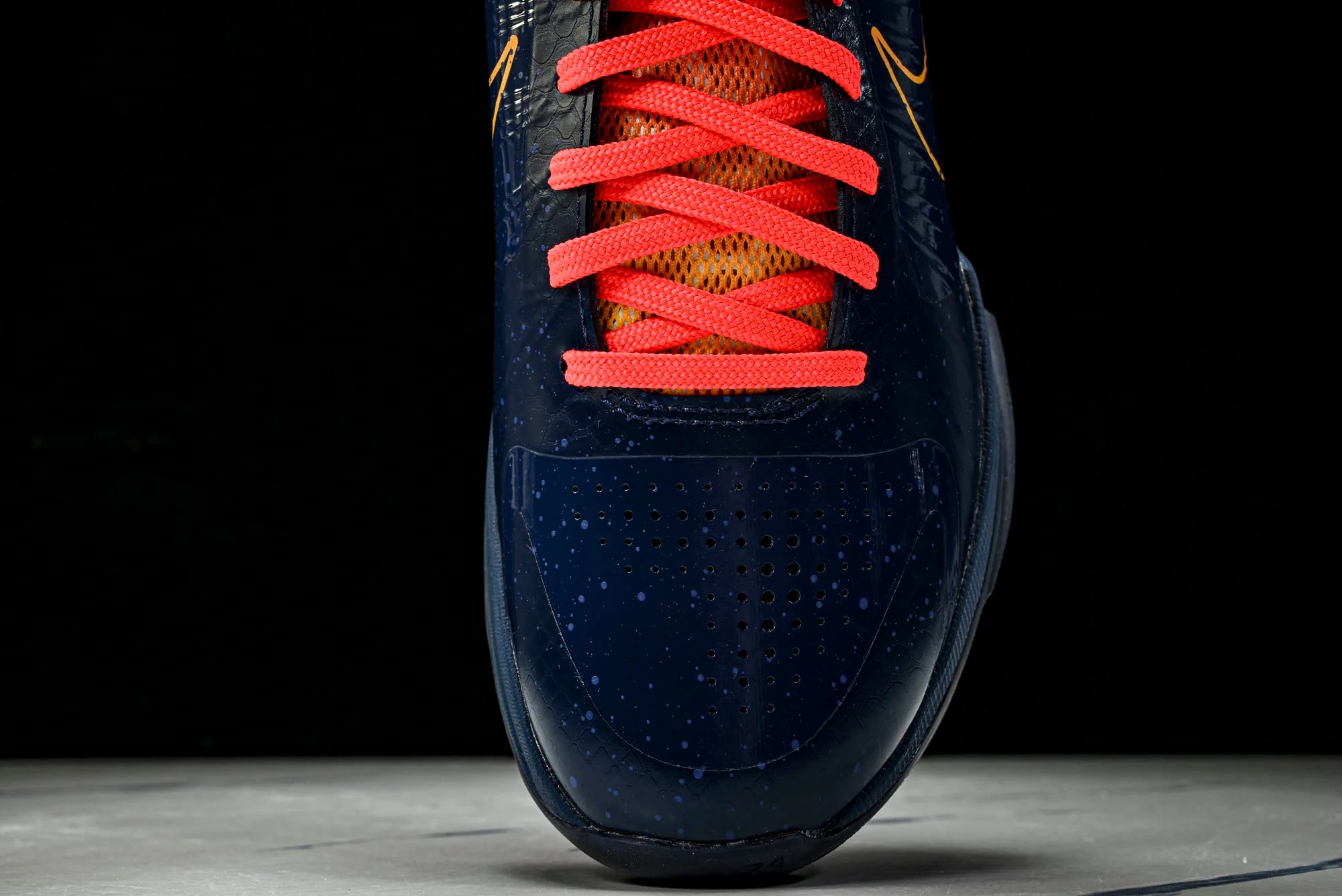 Kobe 5 Protro 'Caitlin Clark Indiana Fever'