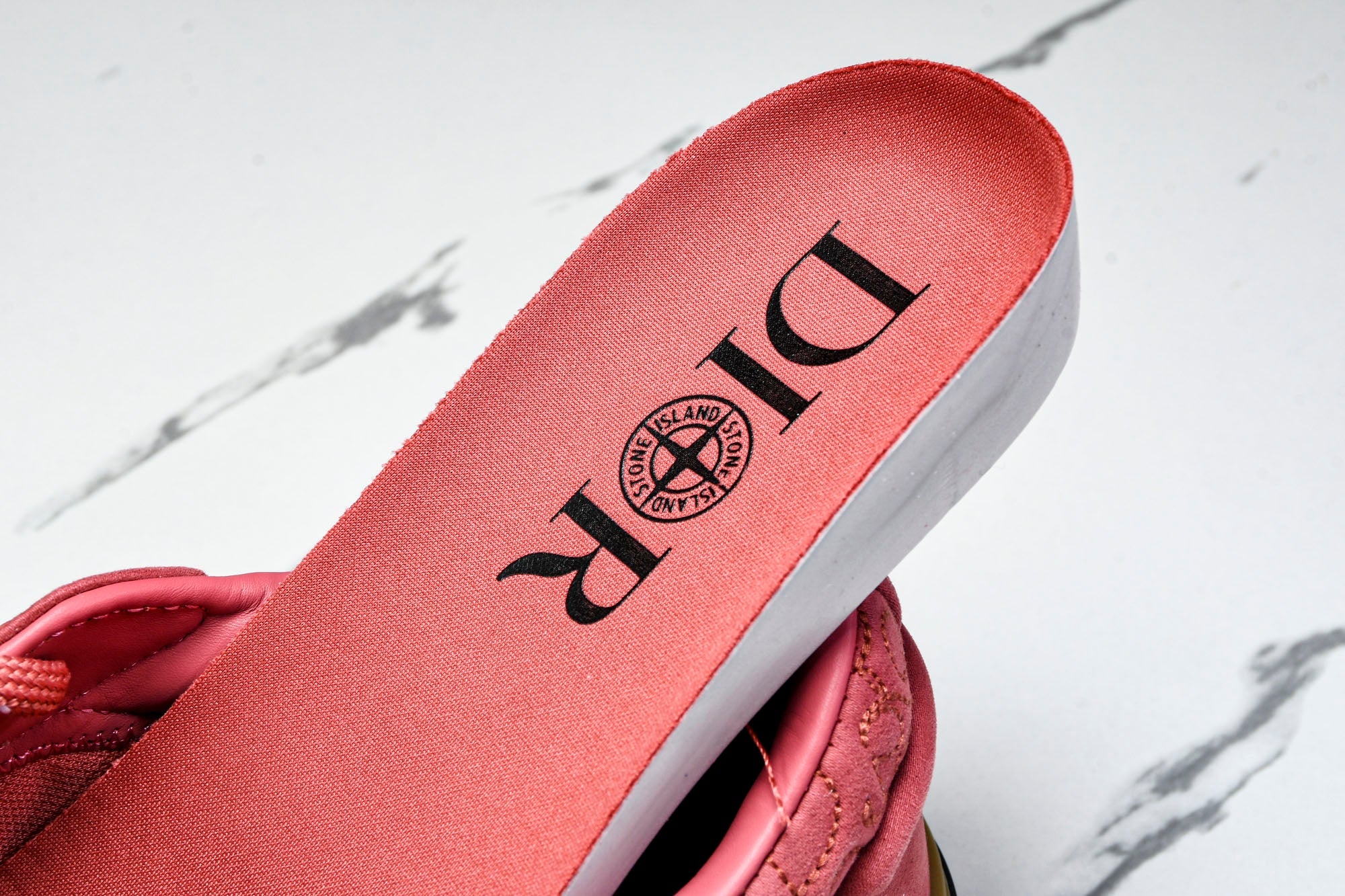 D1or x Stone Island B33 'Red'