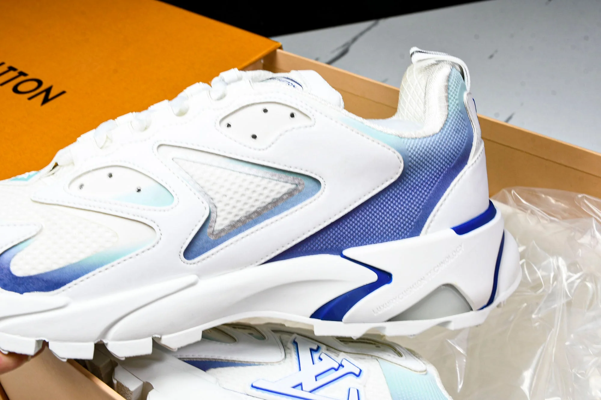 Louis Vuittоп Runner Tatic Sneaker 'White Blue'