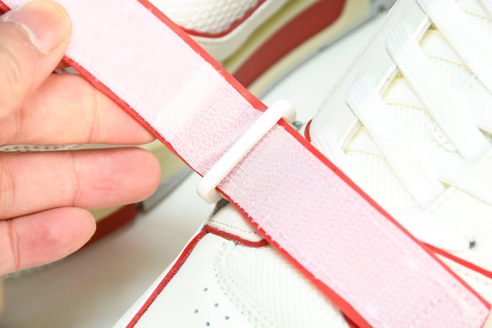 Louis Vuittоп Trainer Low Velcro Strap 'Red Mesh'