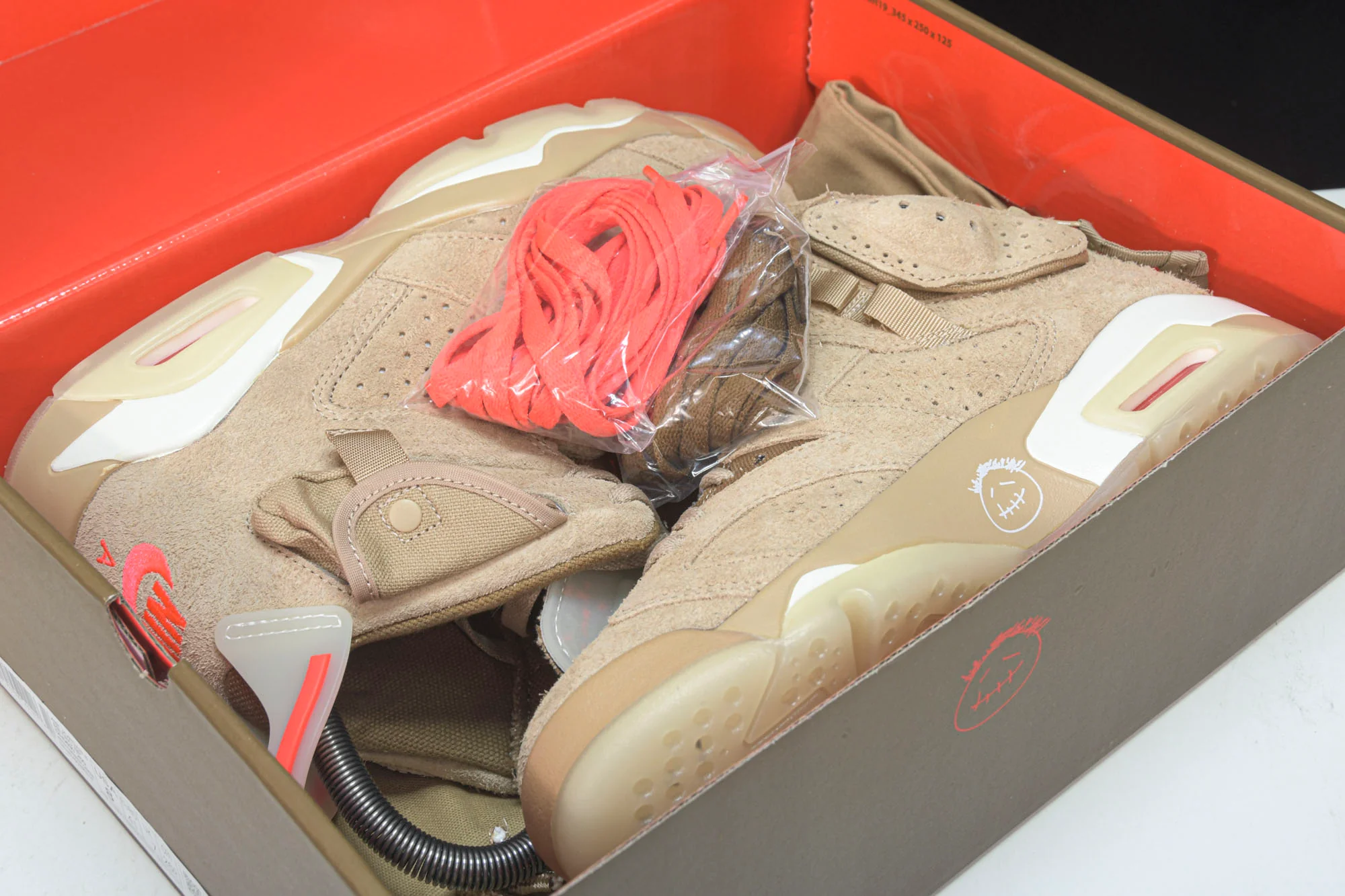 Travis Scott AJ6 Retro 'British Khaki'
