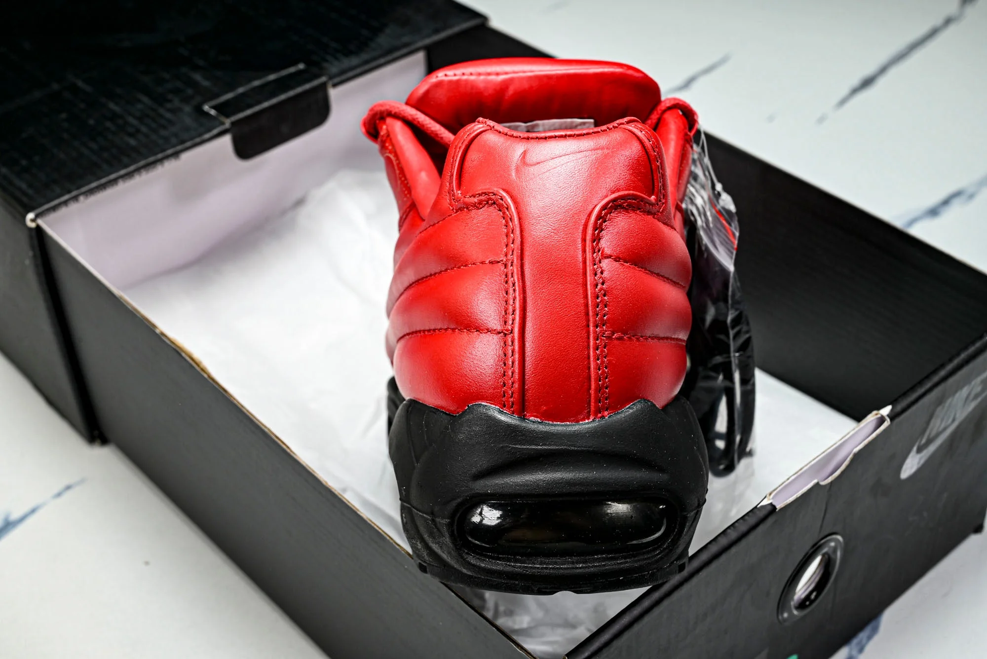 Supreme x AM95 Lux 'Gym Red'