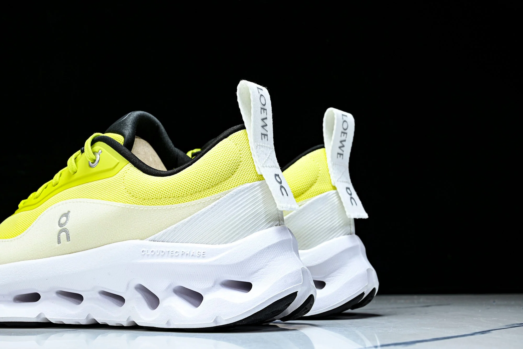 LOEWE × ON Cloudtilt 2.0 'Neon Yellow White'