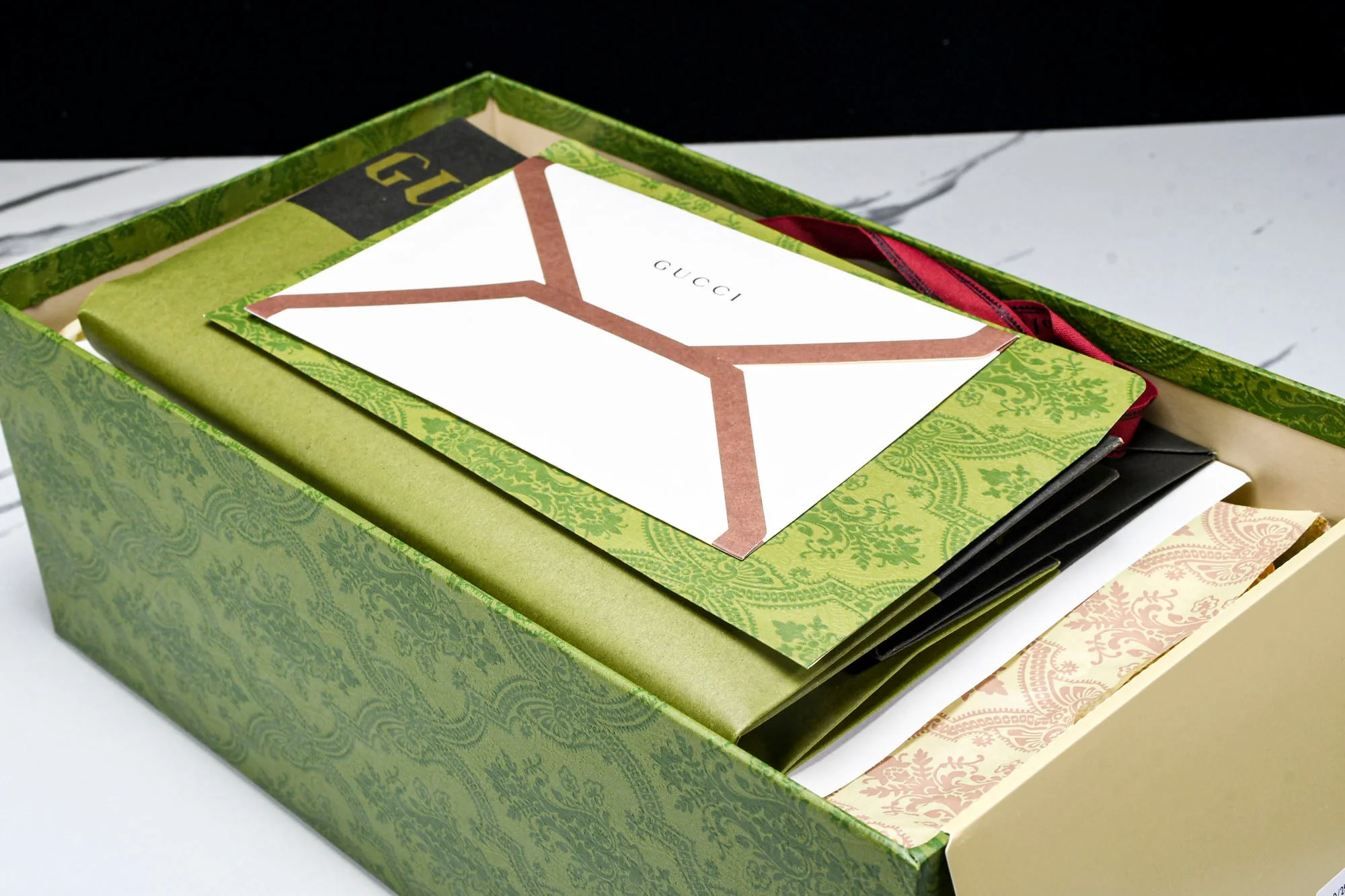 Guссi Ace Web 'Red Monogram'