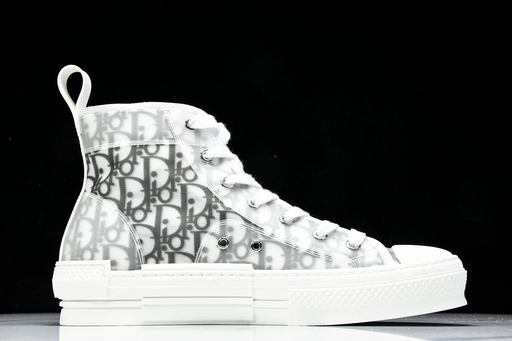 D1or B23 High x Shawn Stussy 'Bee Embroidery Patch'