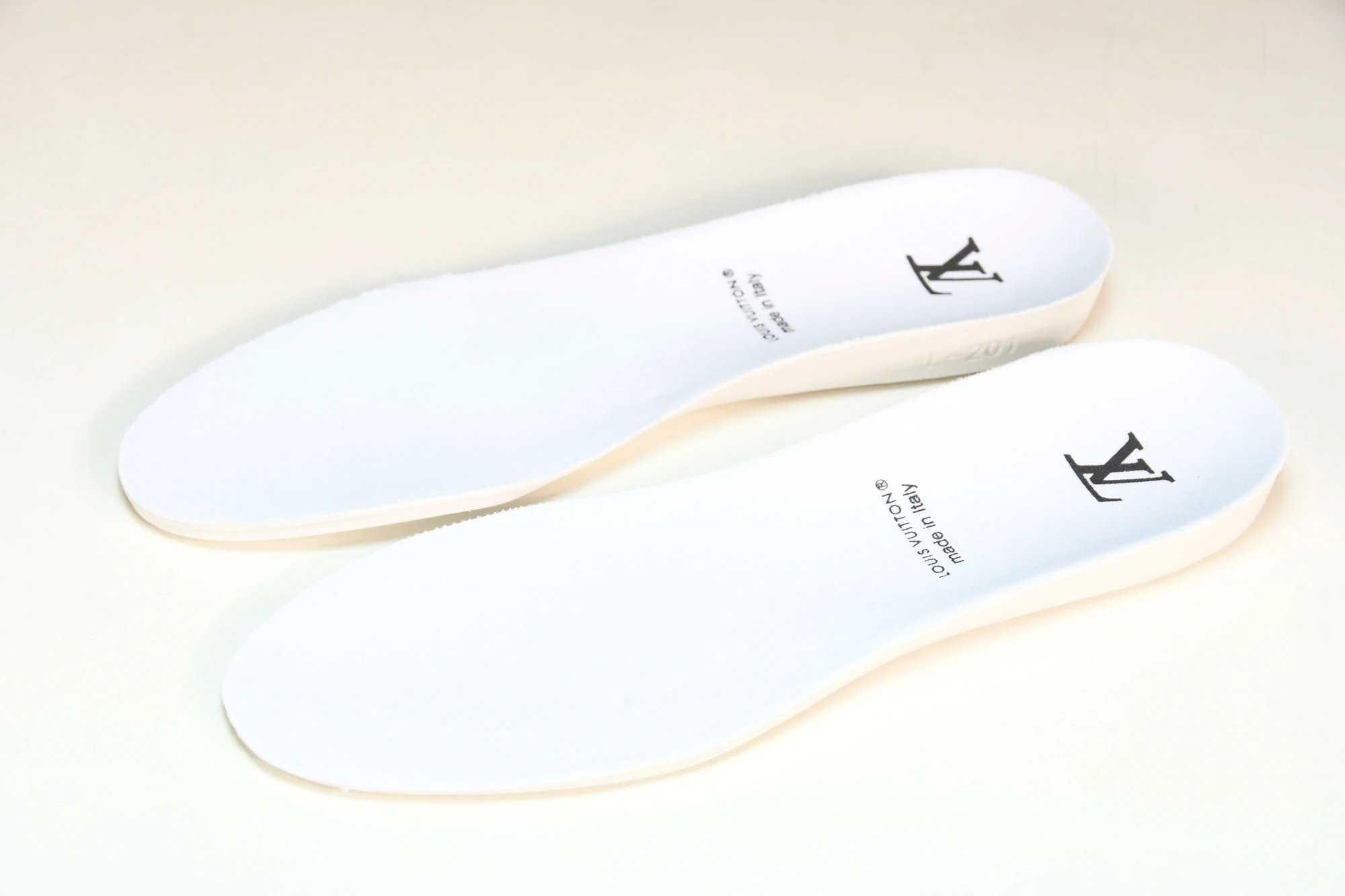 Louis Vuittоп Trainer Low Velcro Strap 'Monogram Denim Beige'