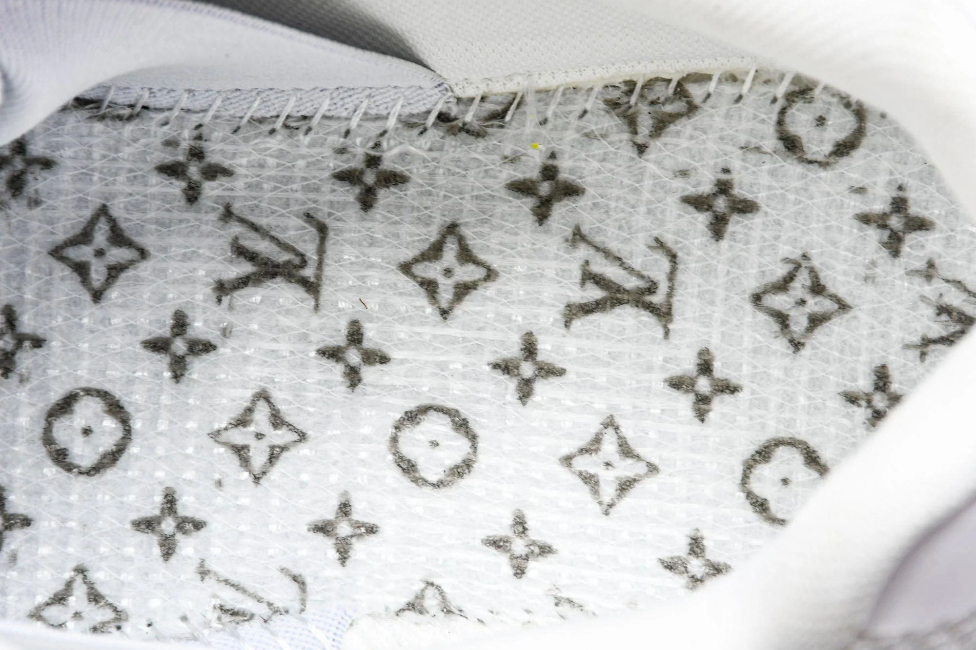 Louis Vuittоп Runner Tatic Sneaker 2.0 'White'