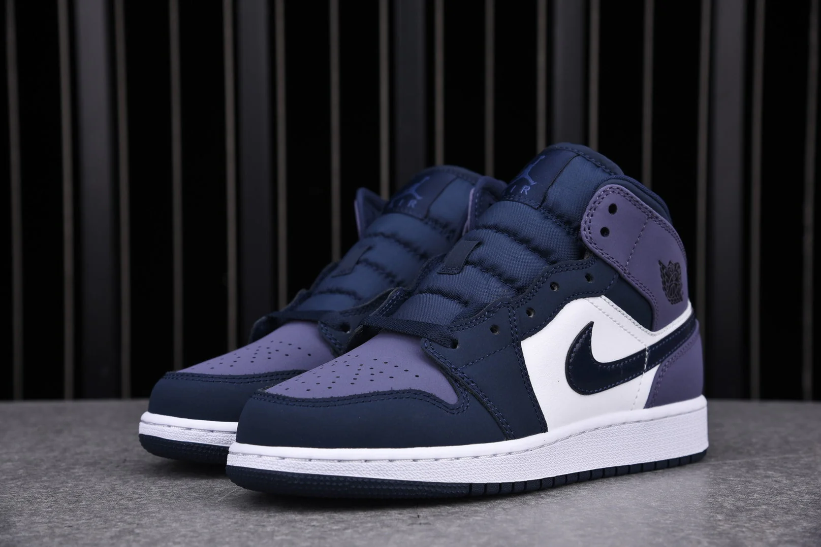 AJ1 Mid GS 'Sanded Purple'